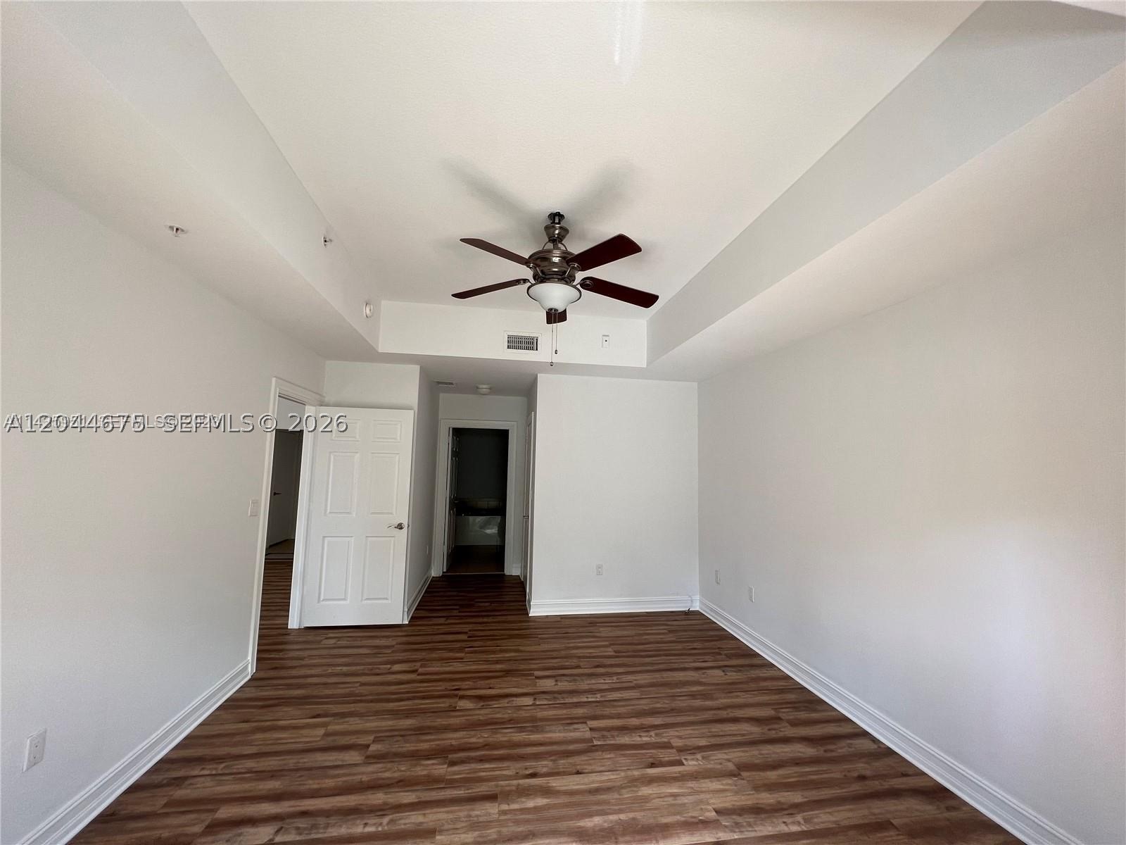 3001 NE 185th St #129, Aventura FL 33180