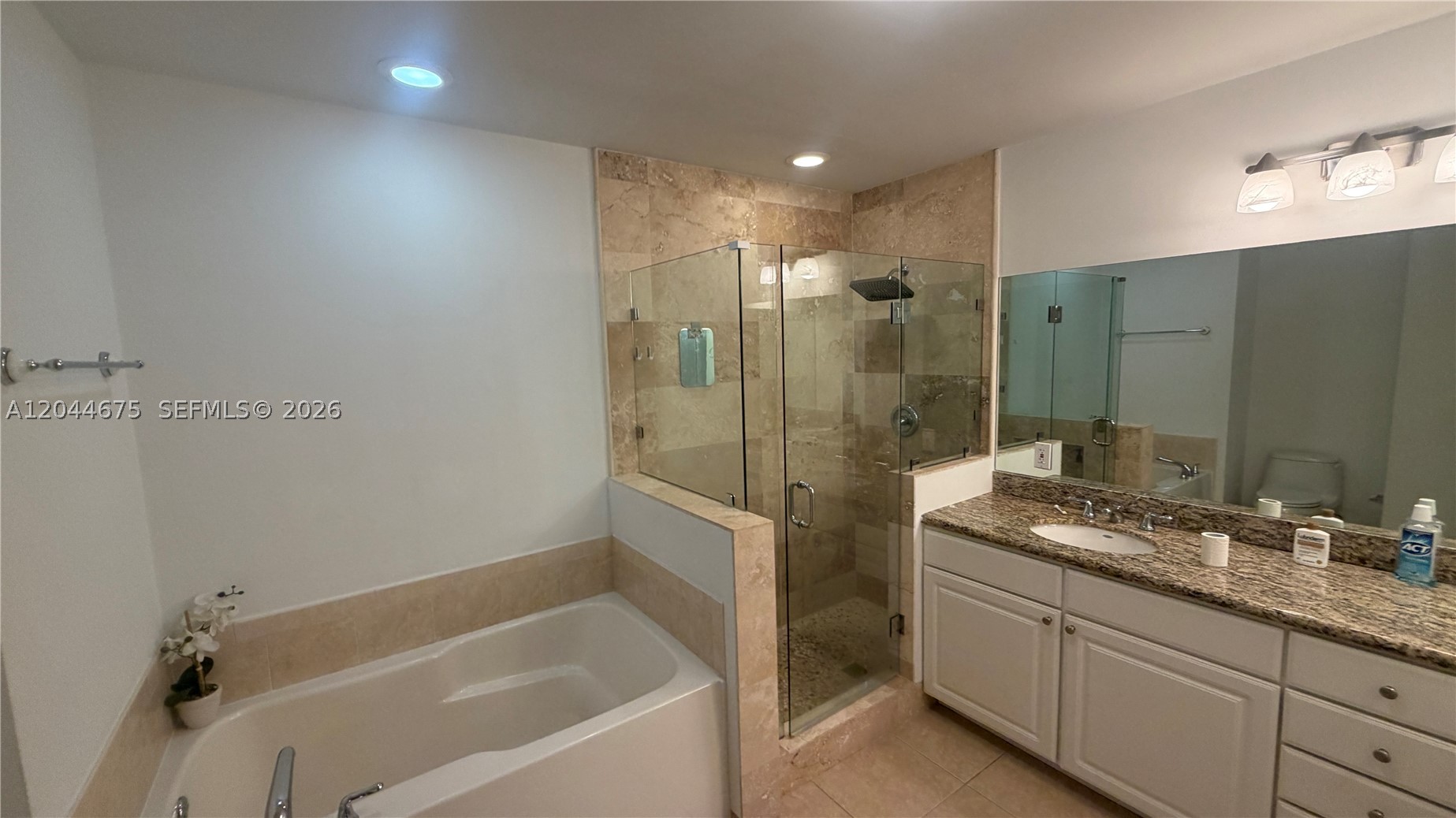 3001 NE 185th St #129, Aventura FL 33180