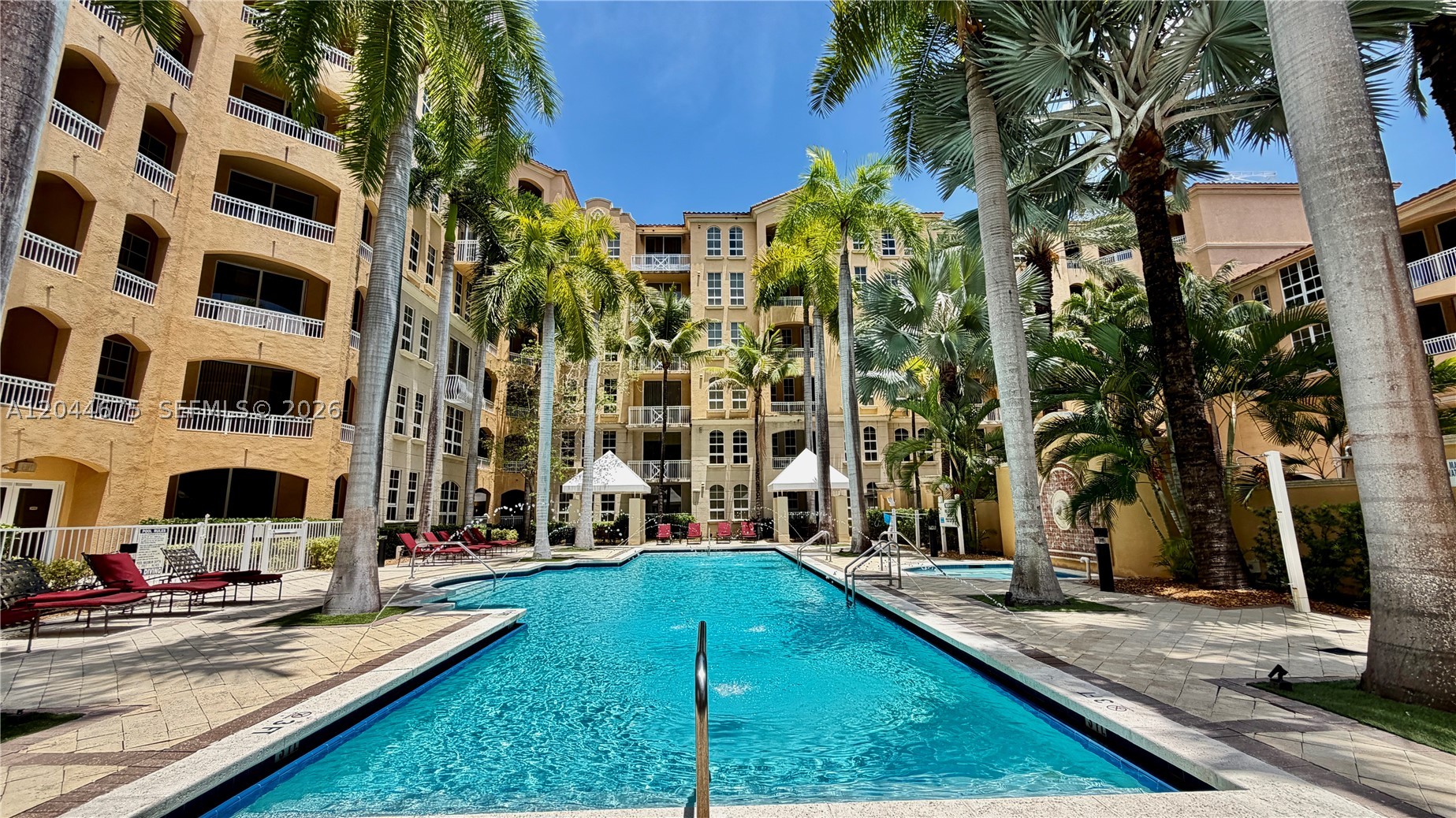 3001 NE 185th St #129, Aventura FL 33180