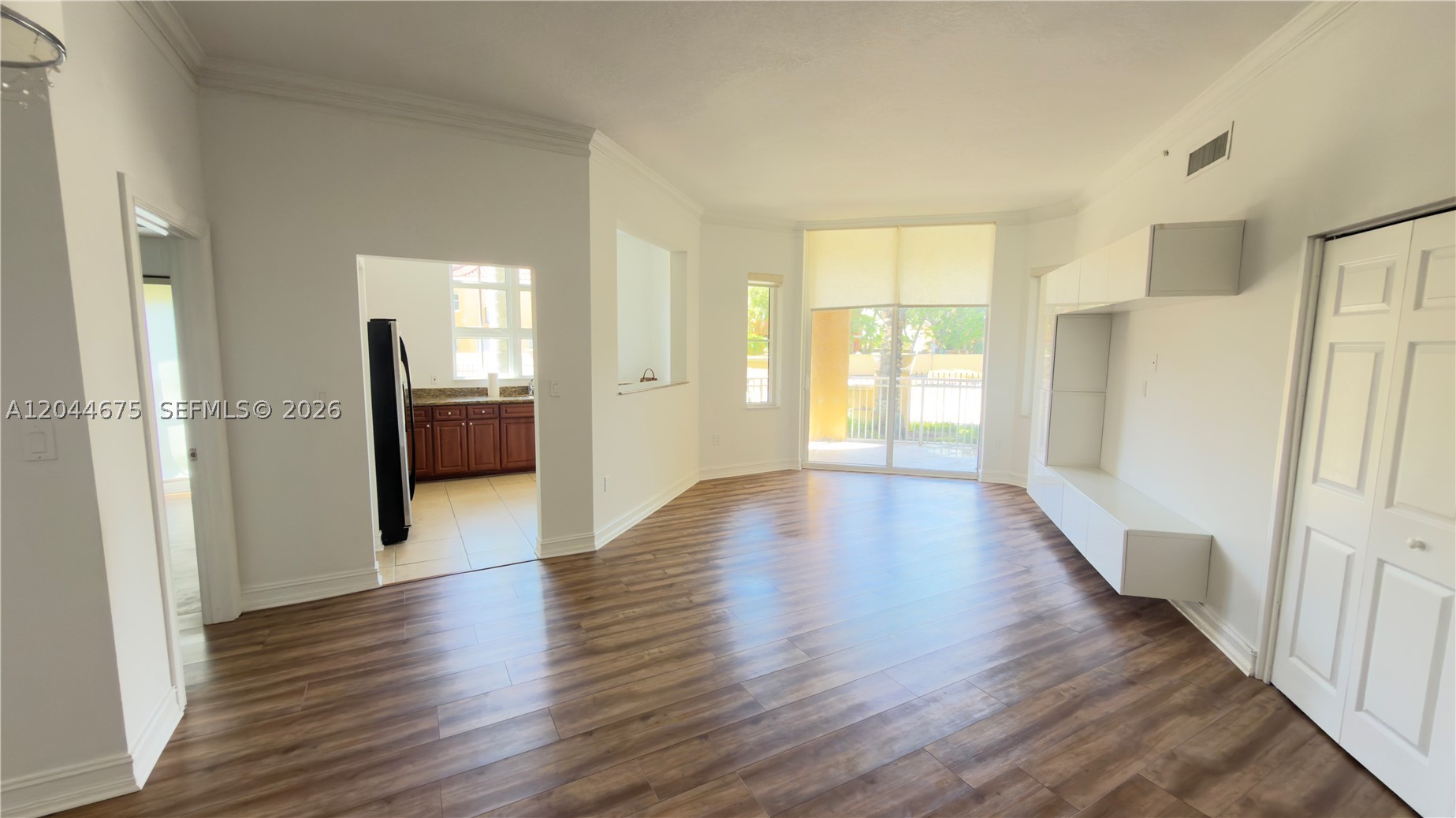 3001 NE 185th St #129, Aventura FL 33180