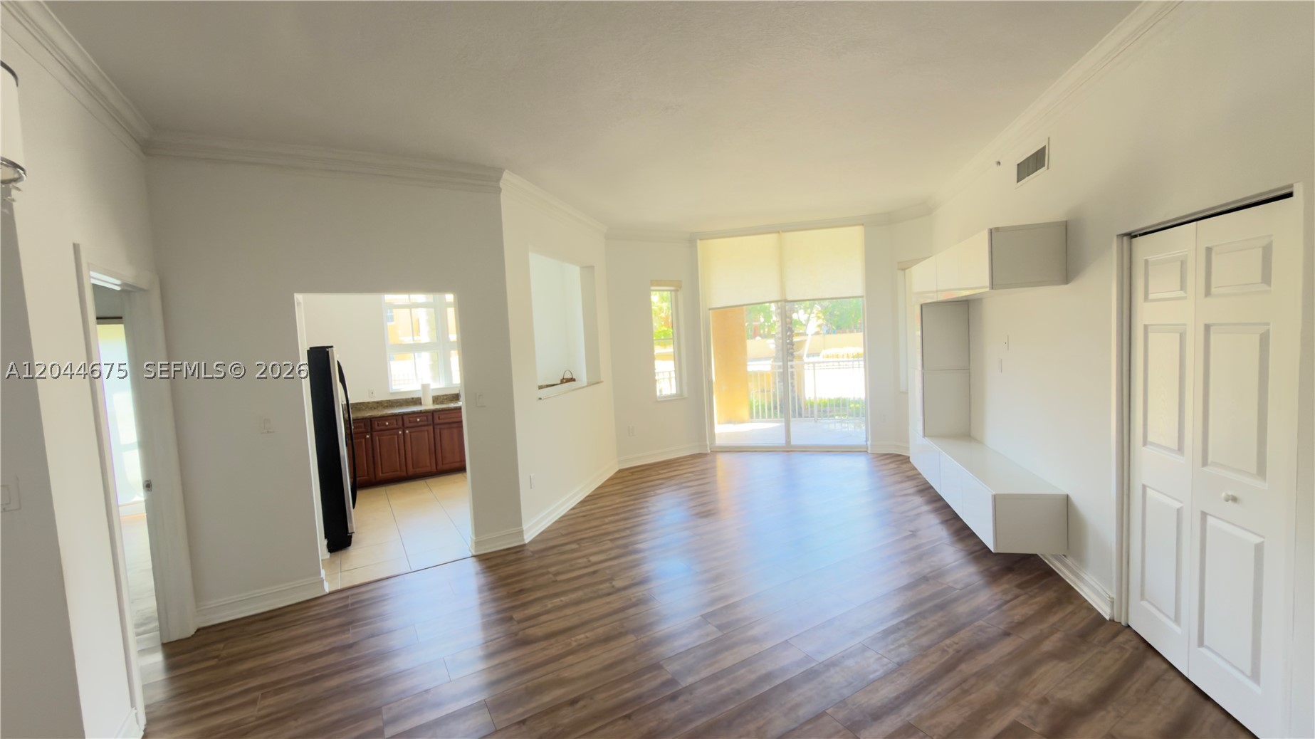 3001 NE 185th St #129, Aventura FL 33180