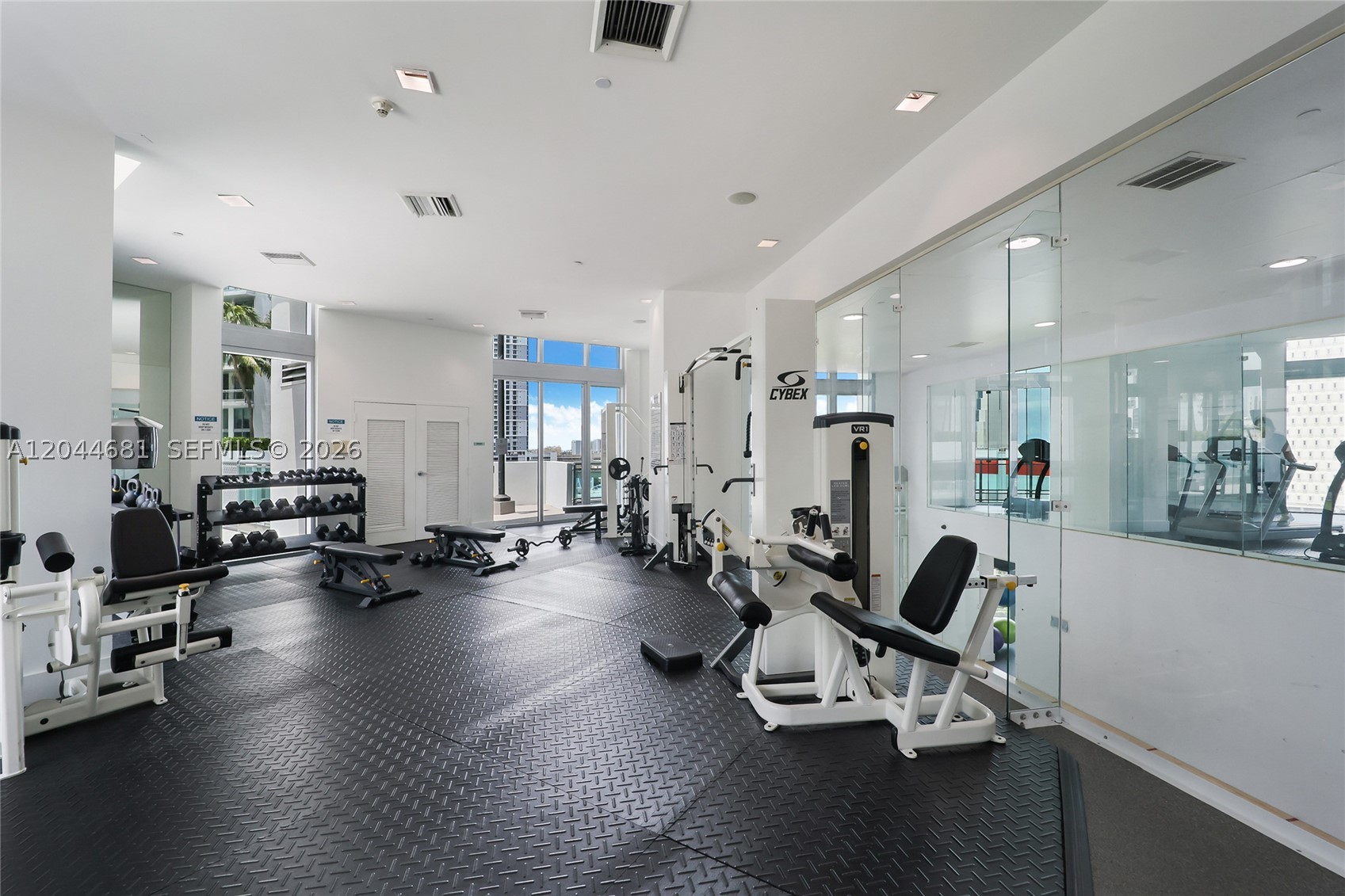 350 S Miami Ave #2411, Miami FL 33130