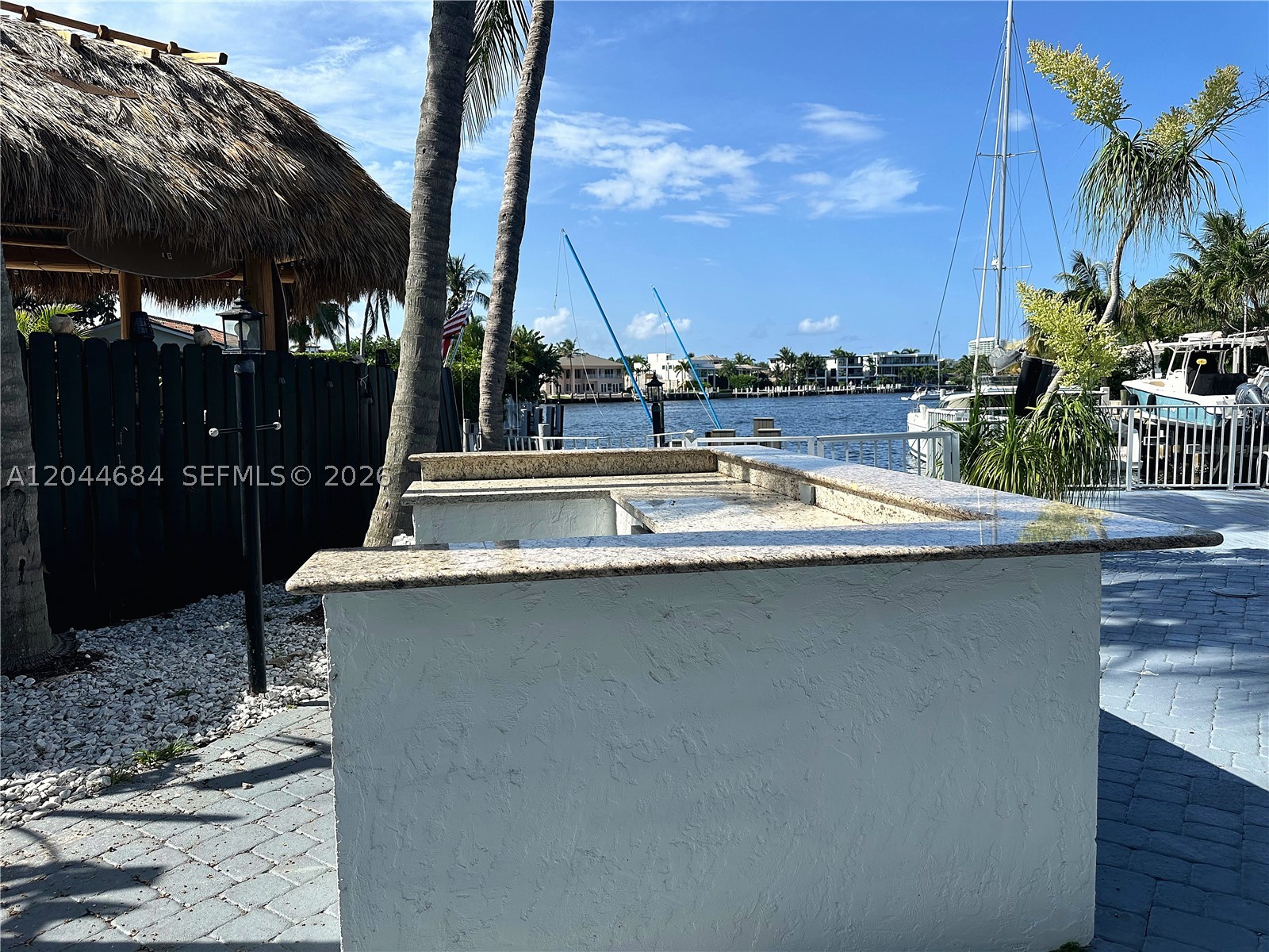 2445 SE 8th St, Pompano Beach FL 33062