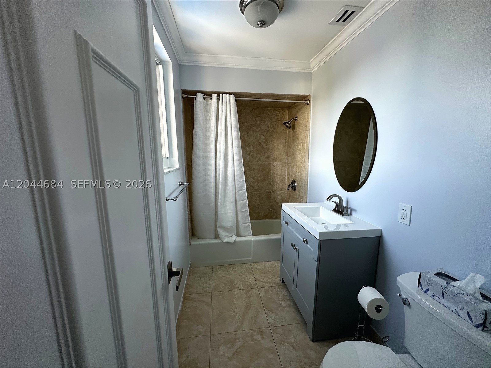 2445 SE 8th St, Pompano Beach FL 33062
