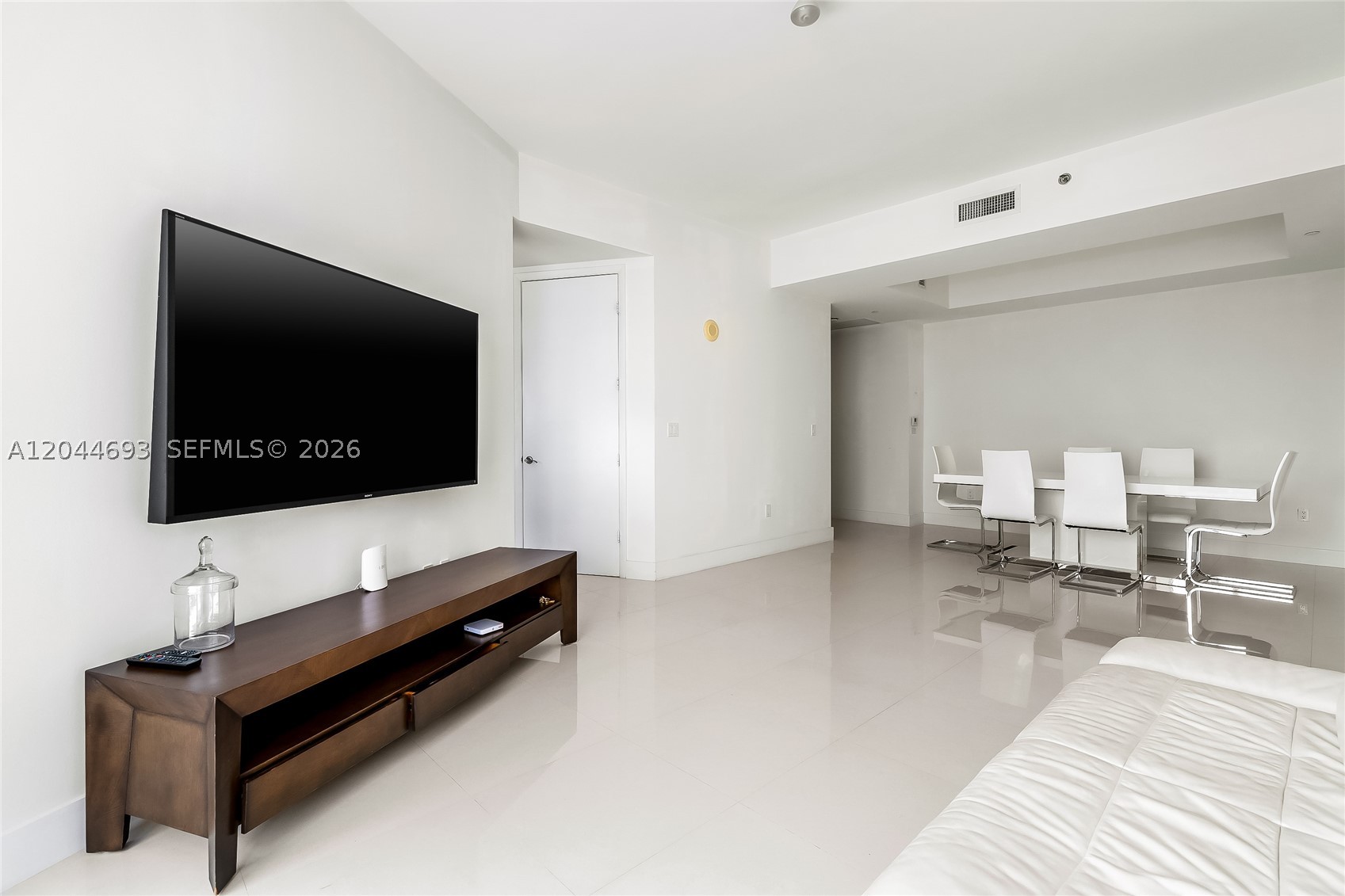 16001 Collins Ave #2605, Sunny Isles Beach FL 33160