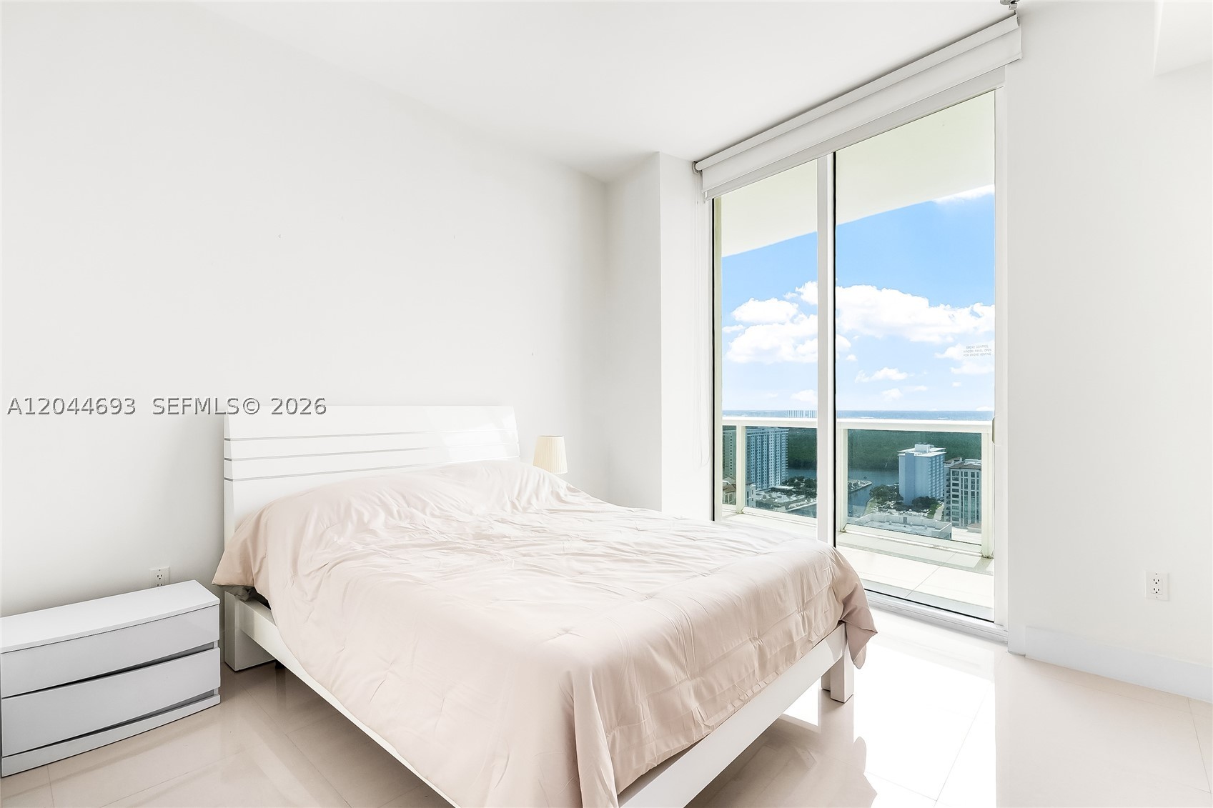 16001 Collins Ave #2605, Sunny Isles Beach FL 33160