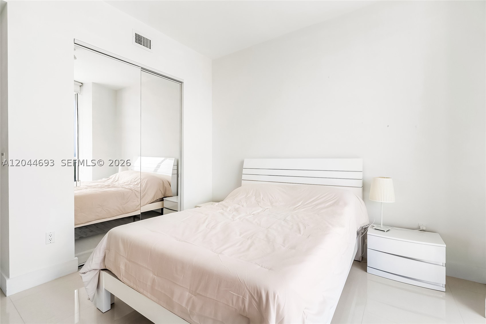 16001 Collins Ave #2605, Sunny Isles Beach FL 33160