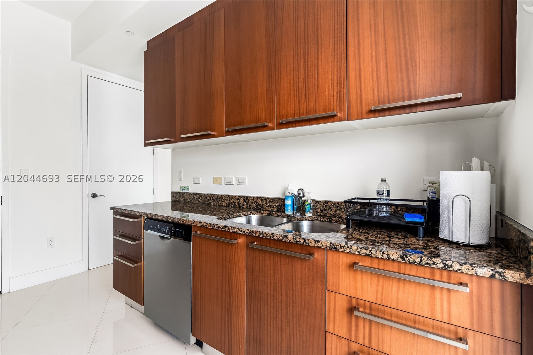 16001 Collins Ave #2605, Sunny Isles Beach FL 33160