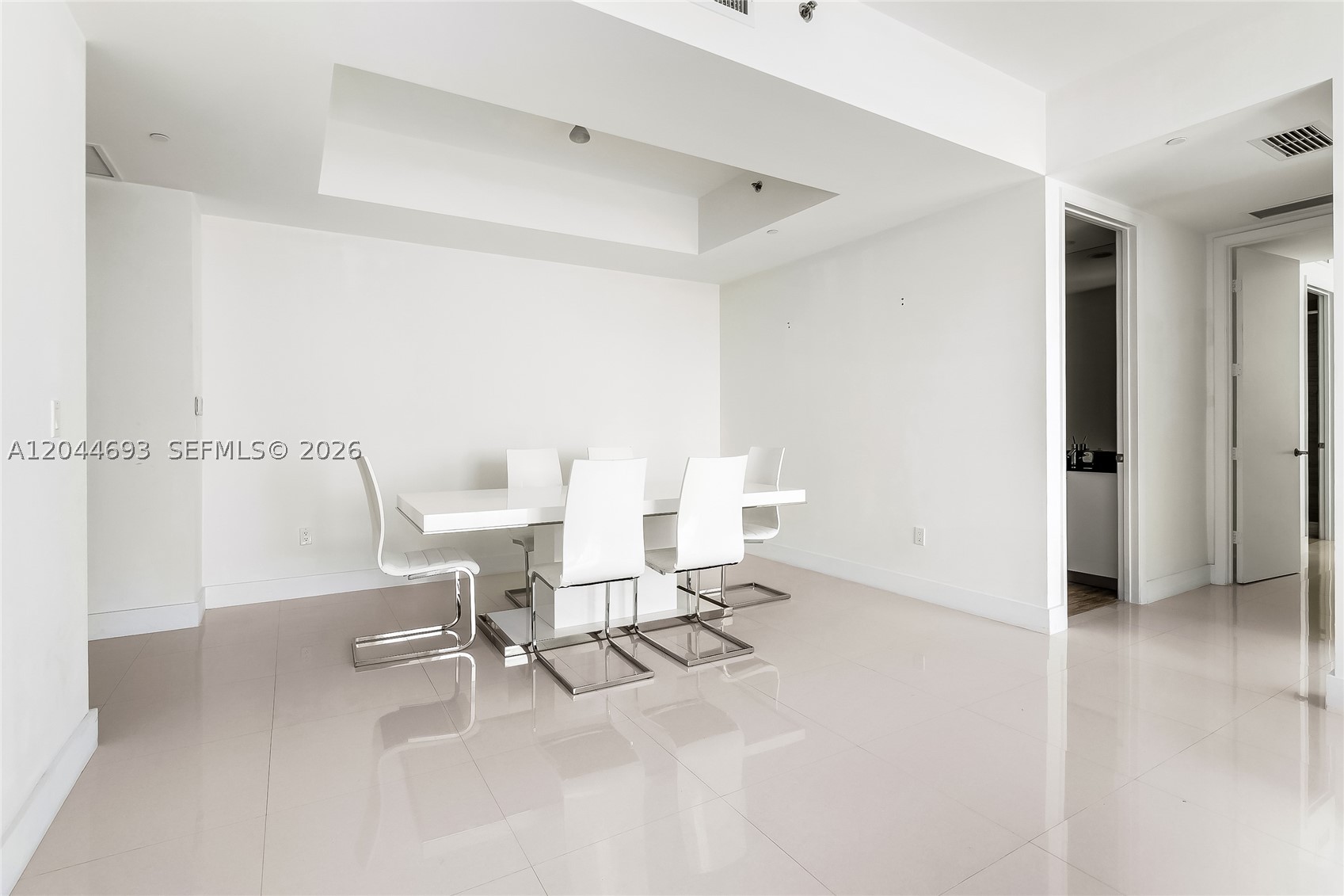 16001 Collins Ave #2605, Sunny Isles Beach FL 33160