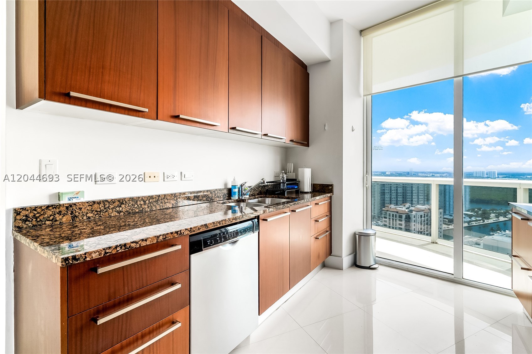 16001 Collins Ave #2605, Sunny Isles Beach FL 33160