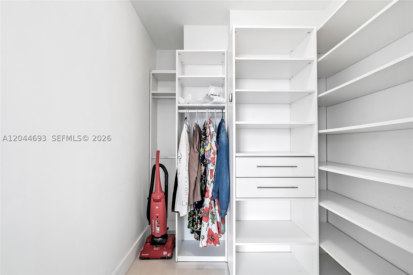 16001 Collins Ave #2605, Sunny Isles Beach FL 33160