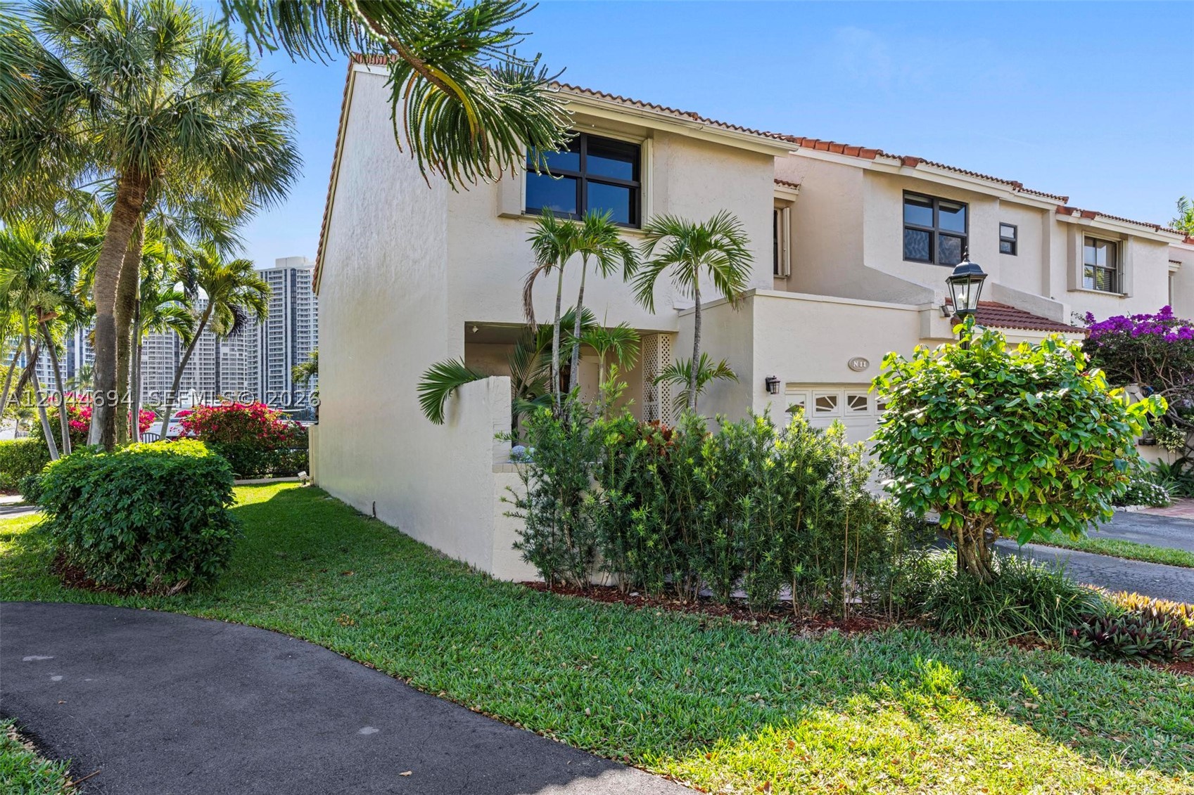 21145 Helmsman Dr #N11, Aventura FL 33180