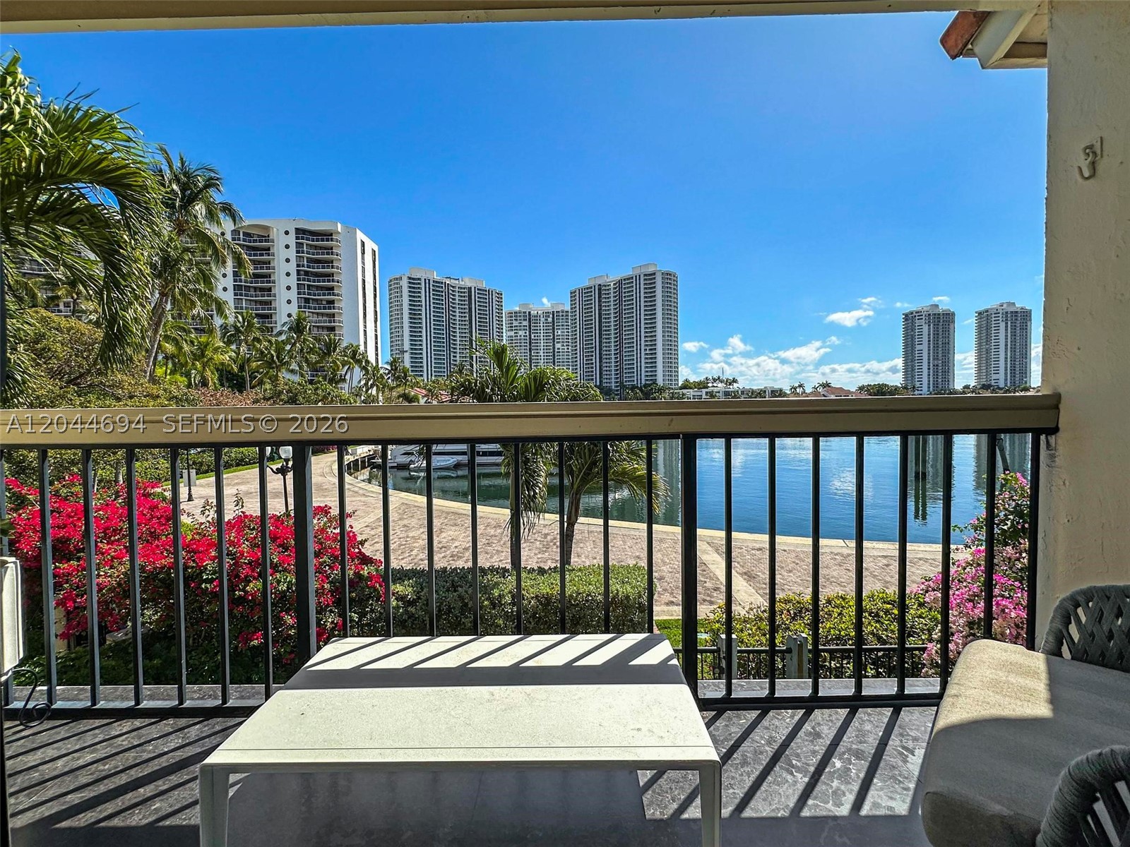 21145 Helmsman Dr #N11, Aventura FL 33180