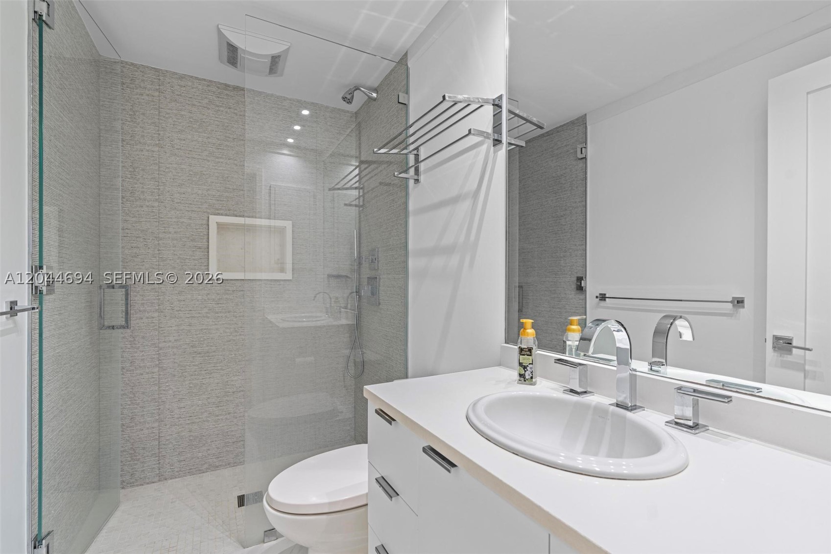 21145 Helmsman Dr #N11, Aventura FL 33180