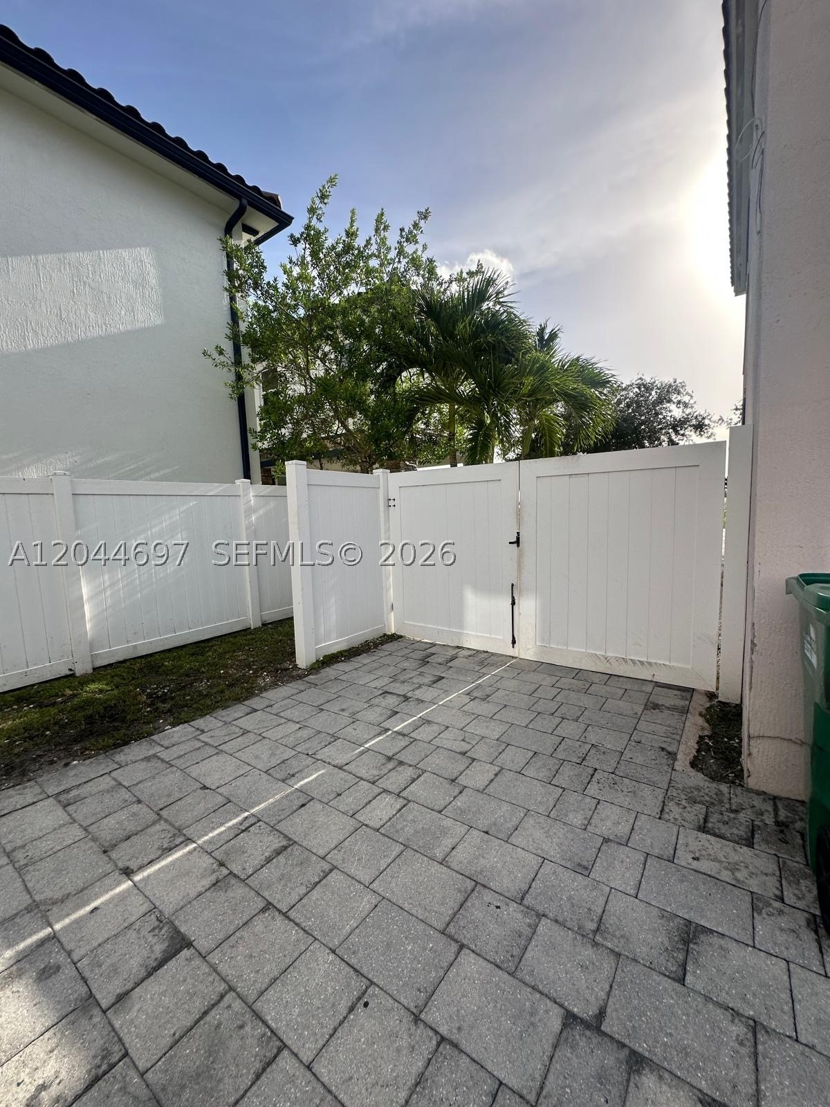 9283 SW 172nd Ave, Miami FL 33196