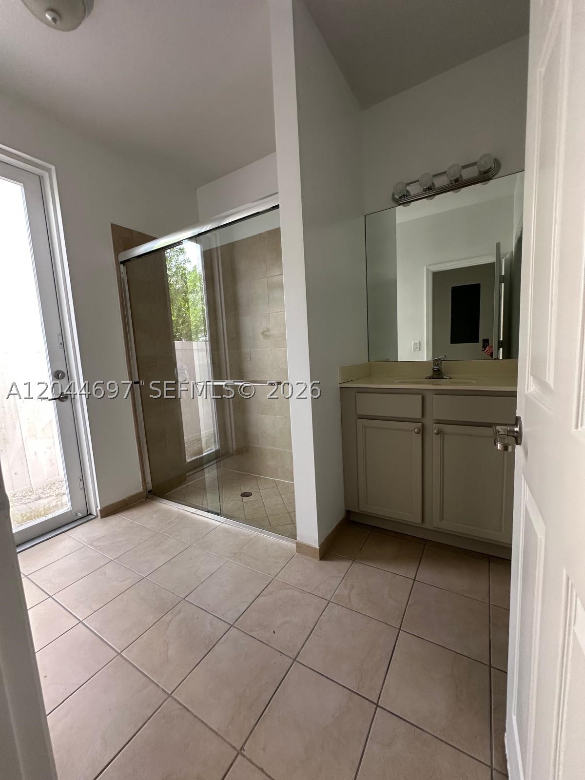 9283 SW 172nd Ave, Miami FL 33196