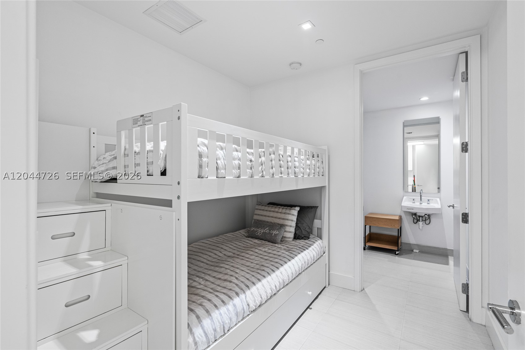 9349 Collins Ave #605, Surfside FL 33154