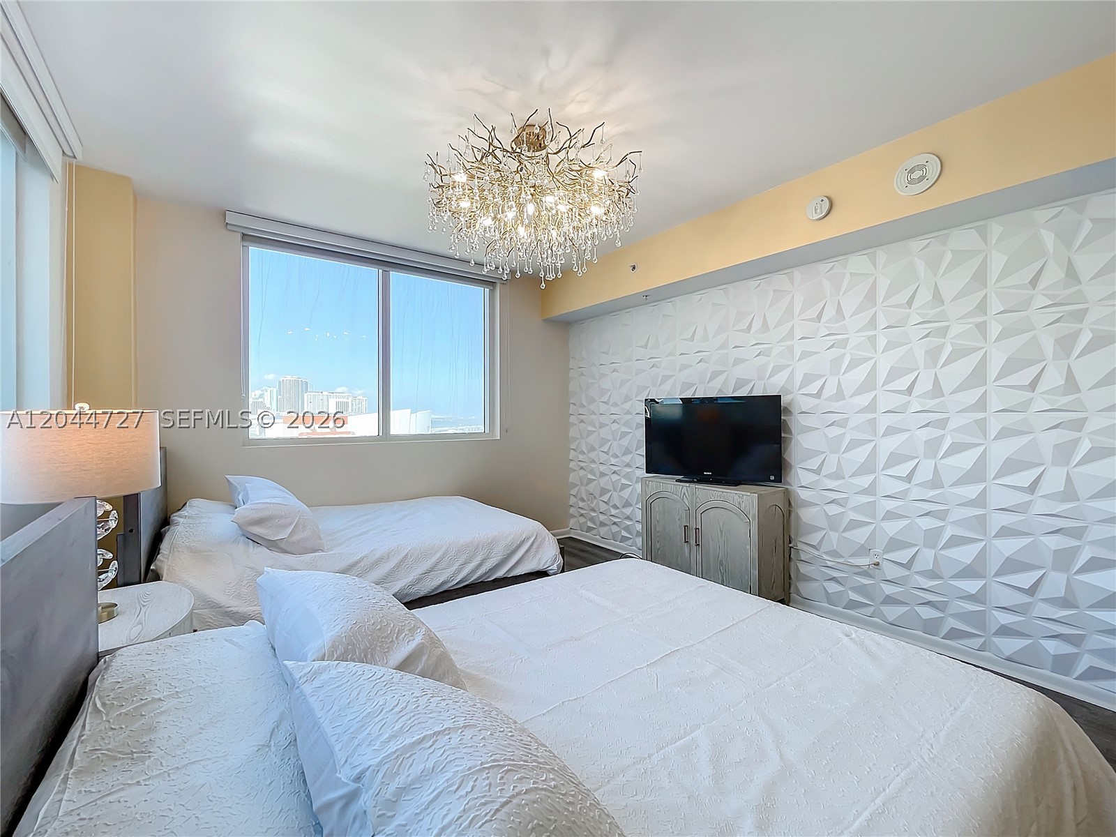 244 Biscayne Blvd #1108, Miami FL 33132