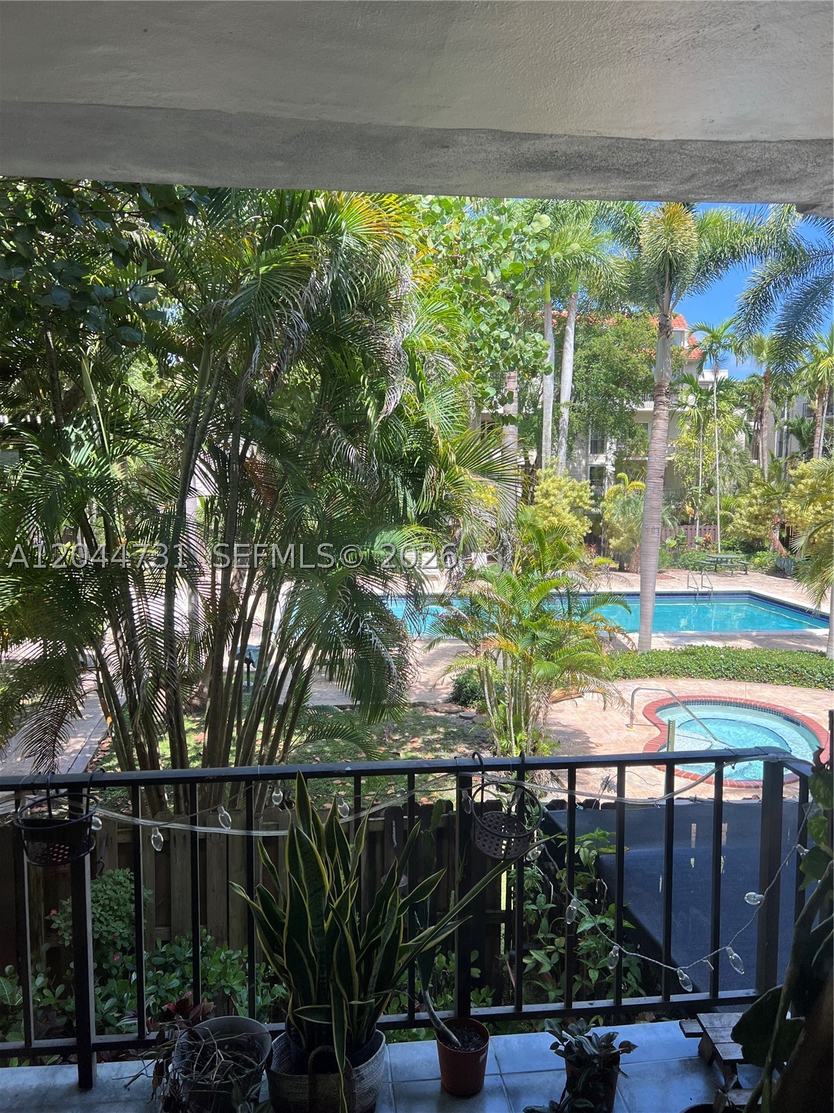 6900 N Kendall Dr #A205, Pinecrest FL 33156