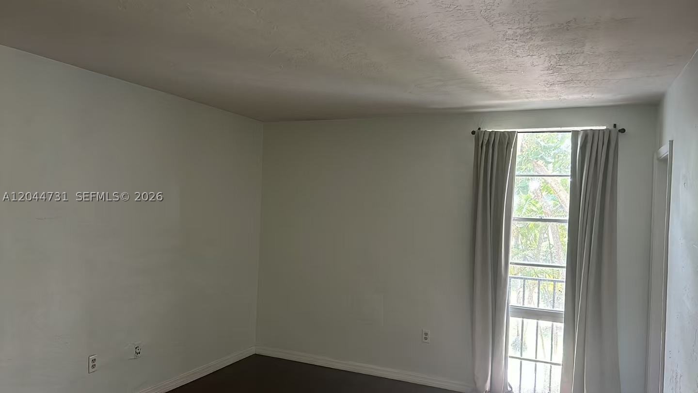 6900 N Kendall Dr #A205, Pinecrest FL 33156