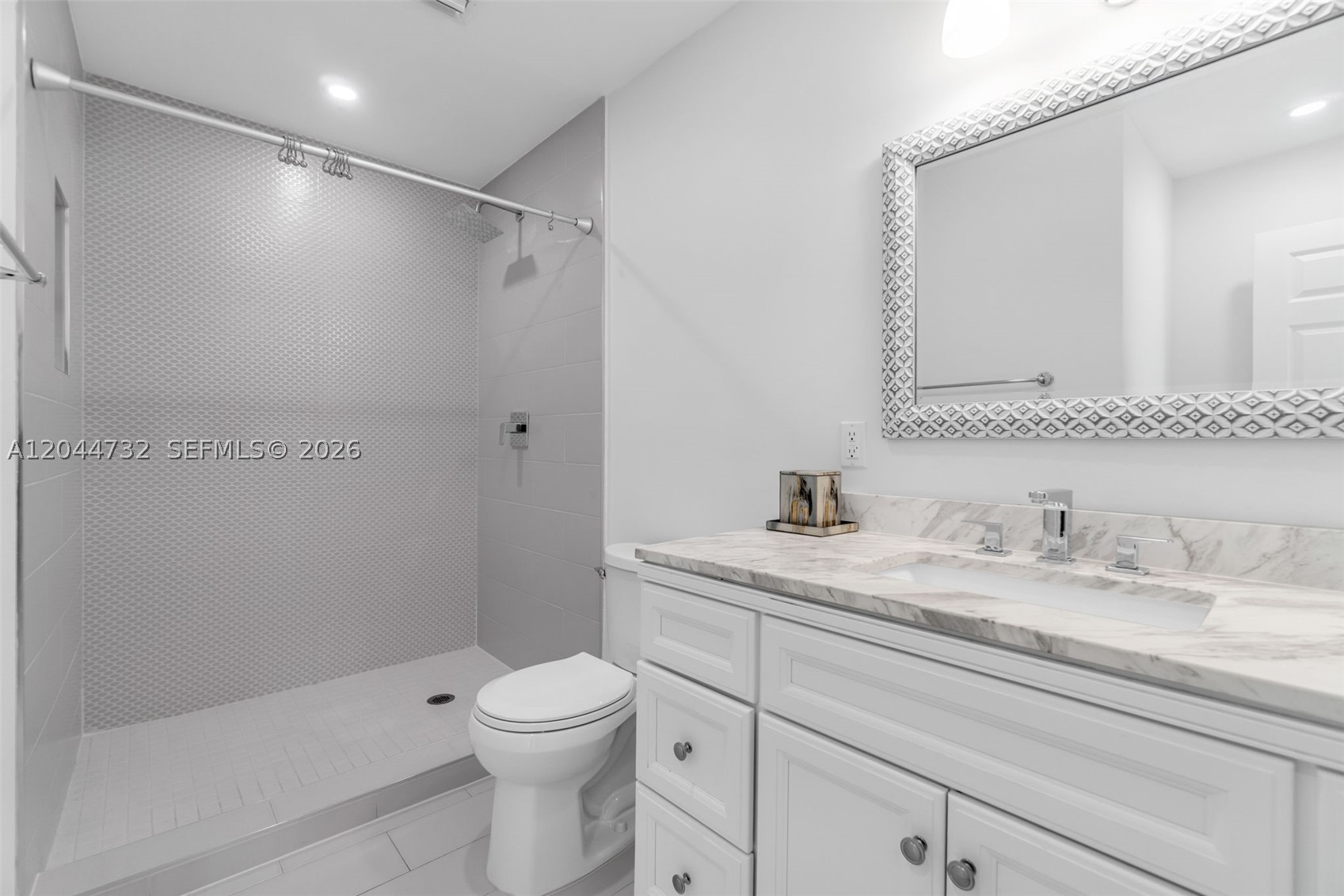 7125 SW 93rd Ct, Miami FL 33173