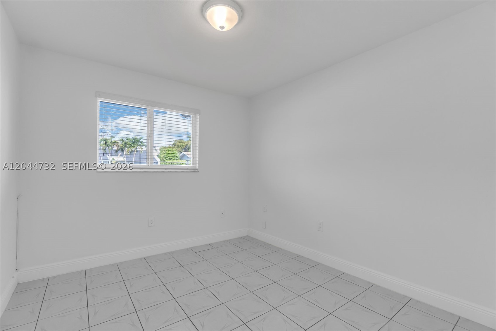 7125 SW 93rd Ct, Miami FL 33173