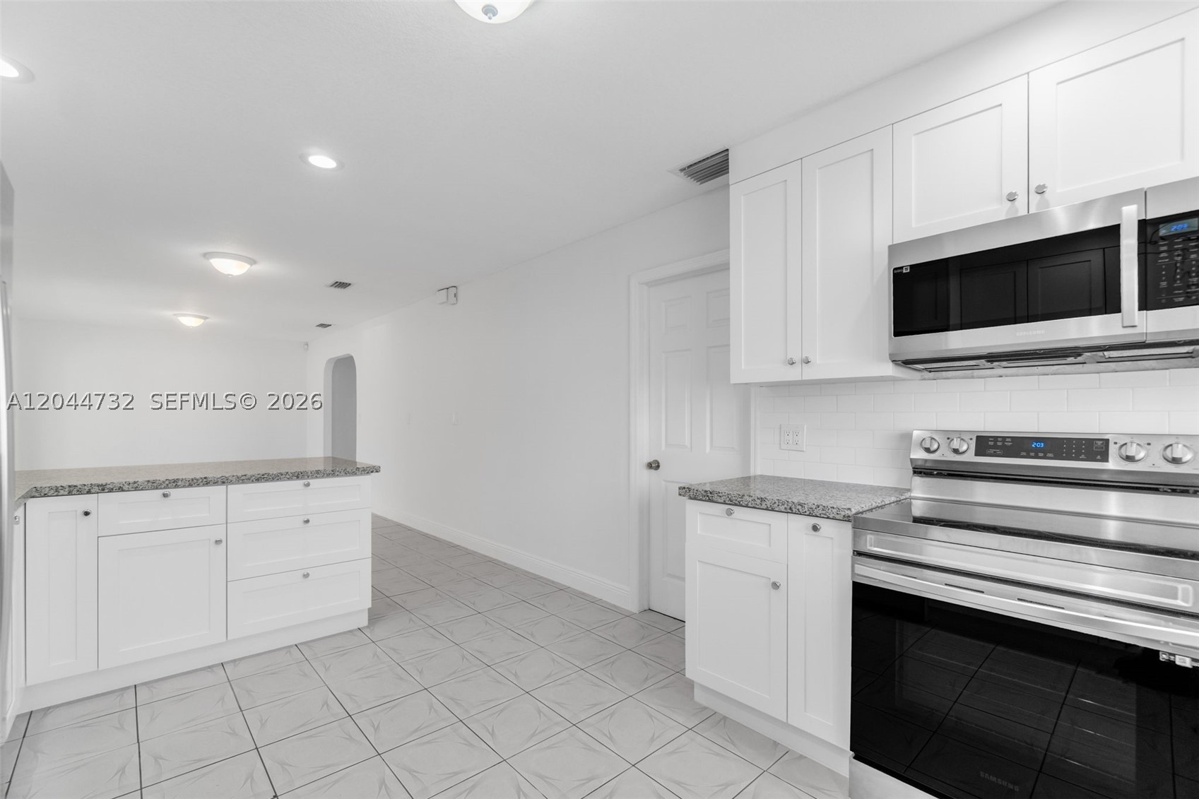 7125 SW 93rd Ct, Miami FL 33173