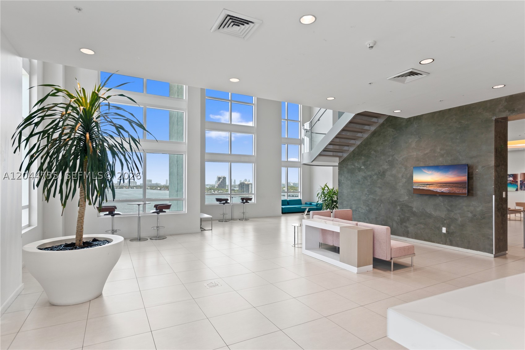 1900 N Bayshore Drive Dr #715, Miami FL 33132