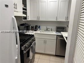 1205 Mariposa Ave #212, Coral Gables FL 33146