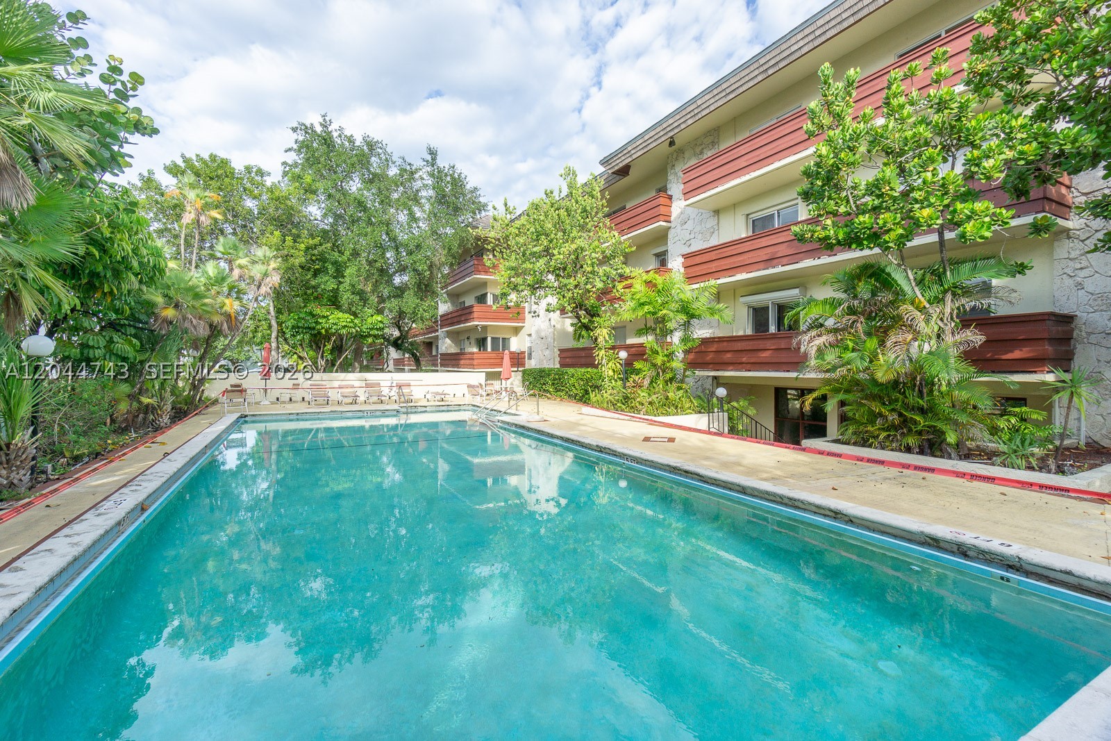 1205 Mariposa Ave #212, Coral Gables FL 33146