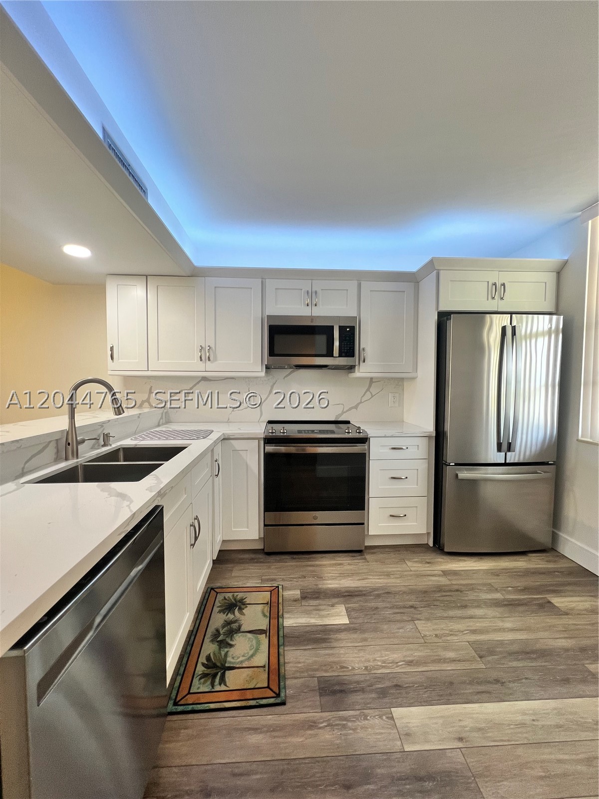 1705 Whitehall Dr #403, Davie FL 33324