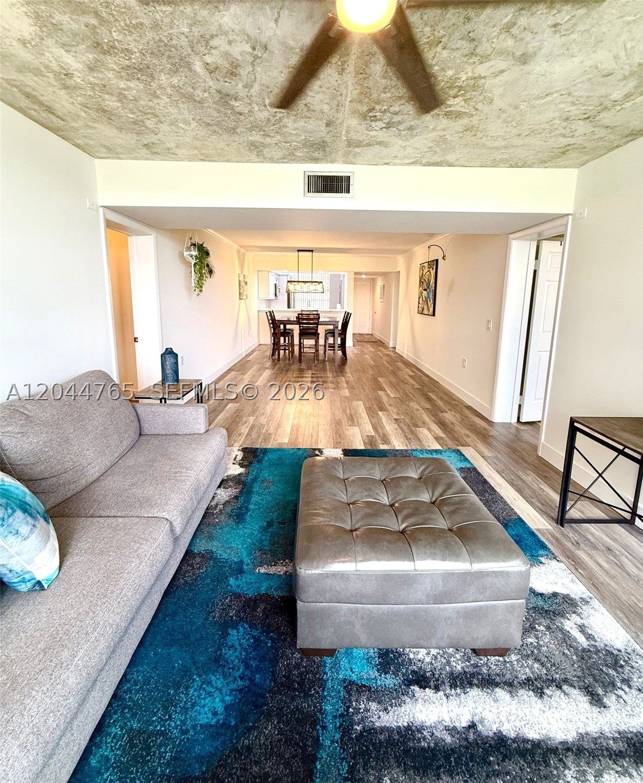1705 Whitehall Dr #403, Davie FL 33324