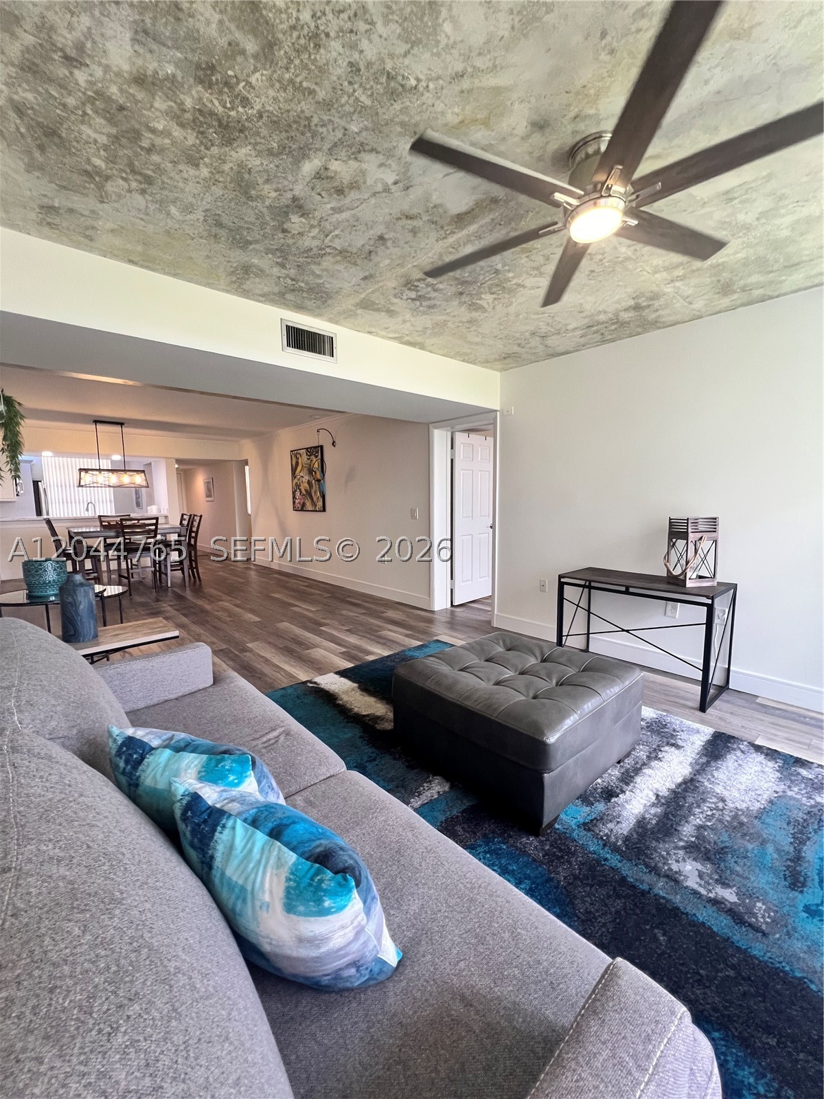 1705 Whitehall Dr #403, Davie FL 33324
