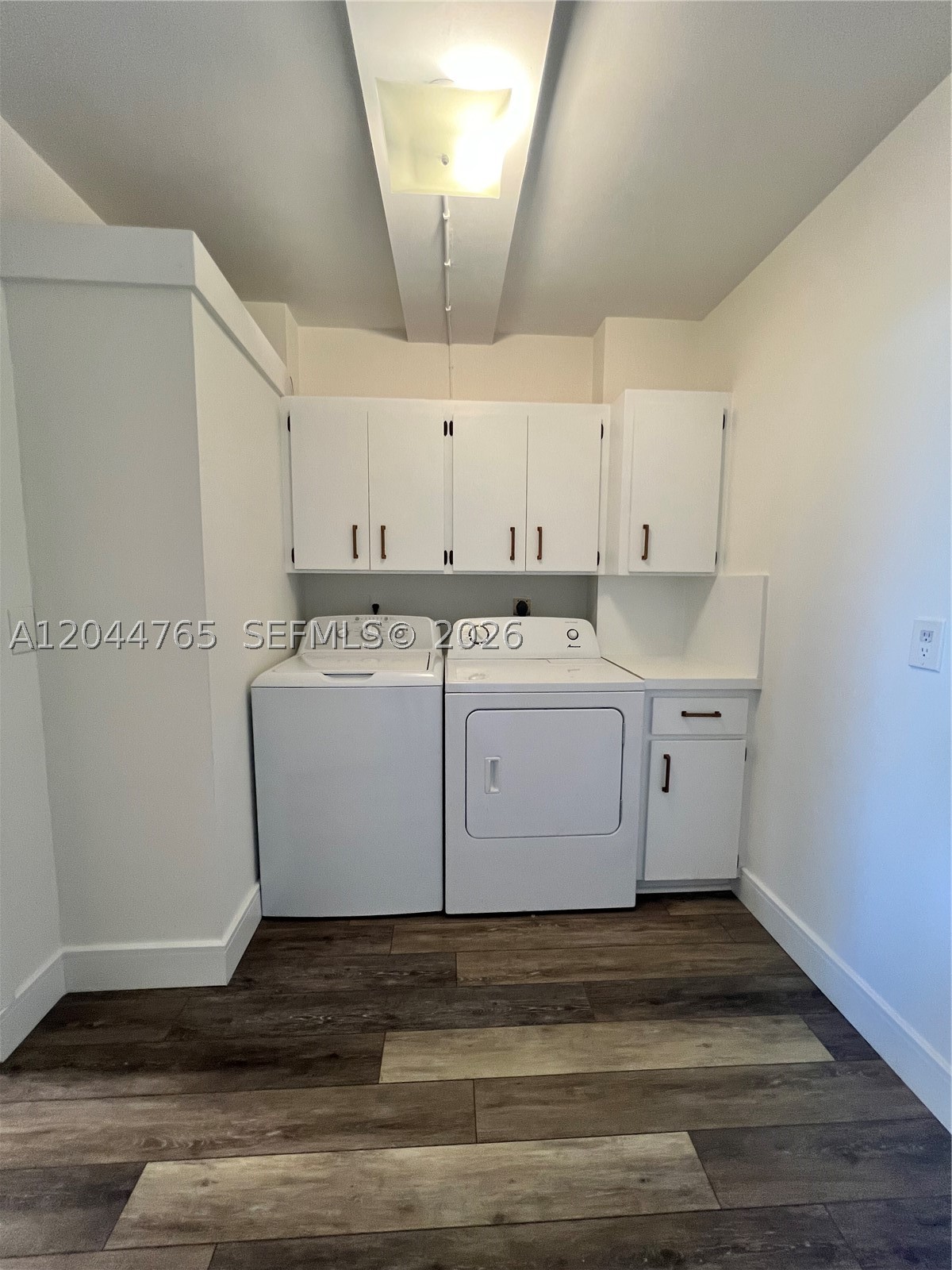 1705 Whitehall Dr #403, Davie FL 33324
