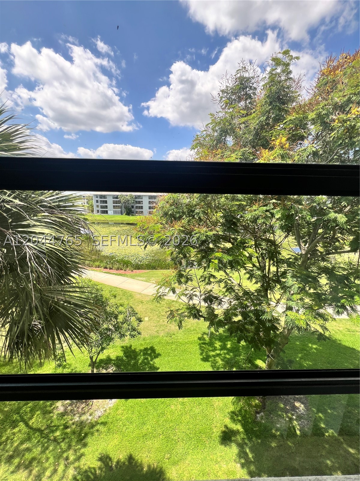 1705 Whitehall Dr #403, Davie FL 33324