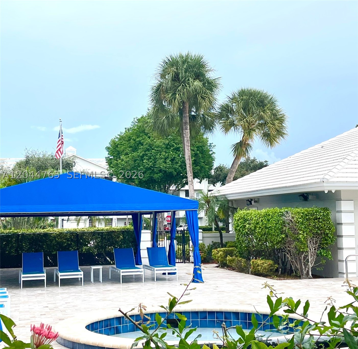 1705 Whitehall Dr #403, Davie FL 33324
