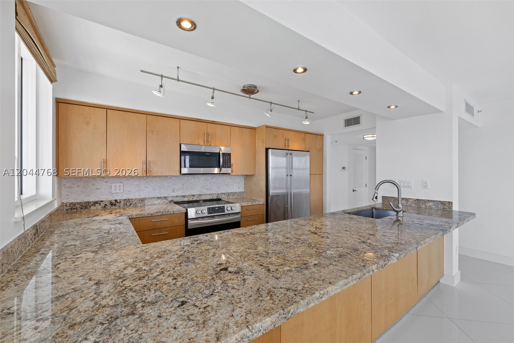 650 West Ave #2912, Miami Beach FL 33139