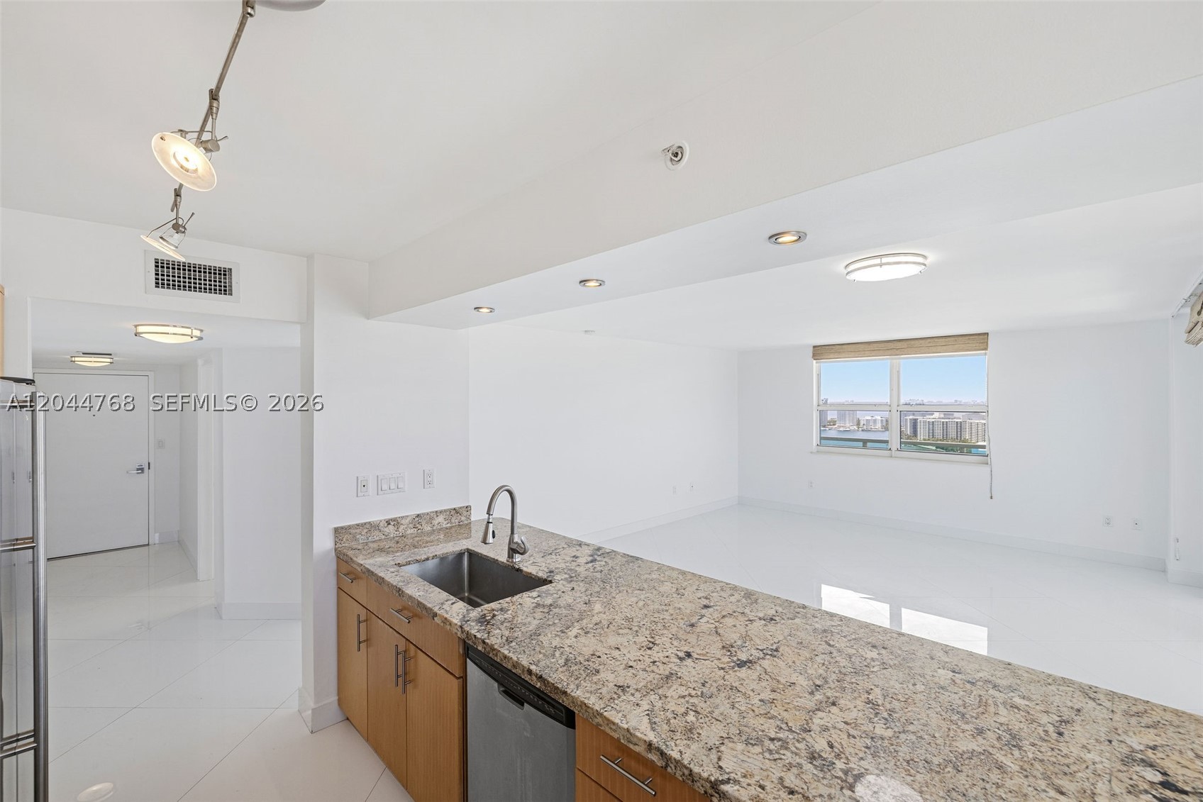 650 West Ave #2912, Miami Beach FL 33139