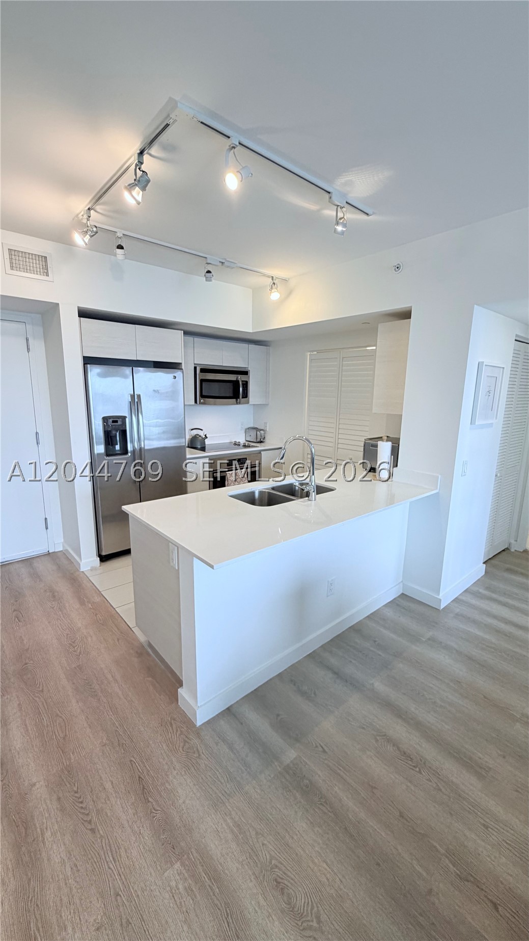 4250 Biscayne Blvd #1617, Miami FL 33137