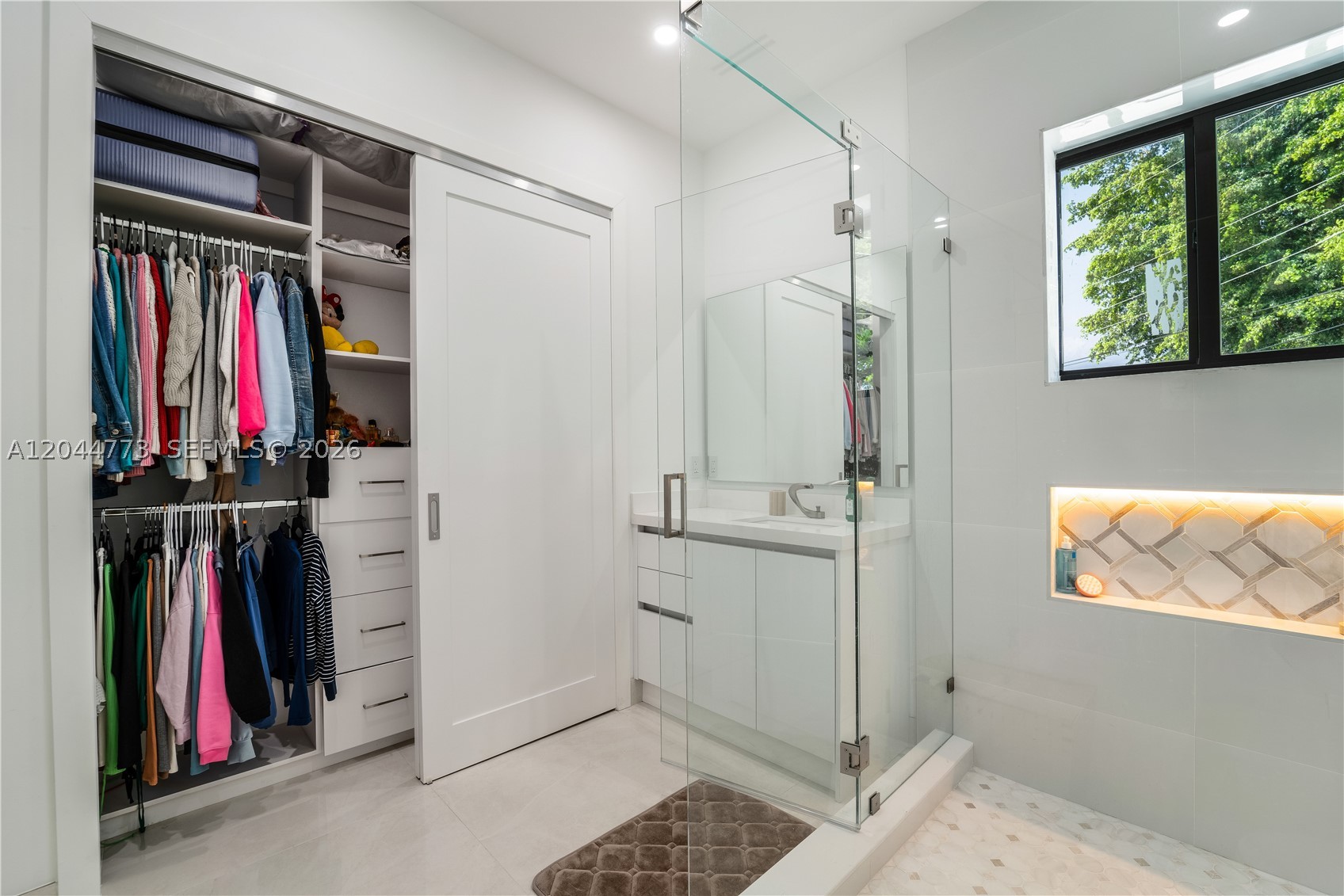 9630 SW 10th Ter, Miami FL 33174