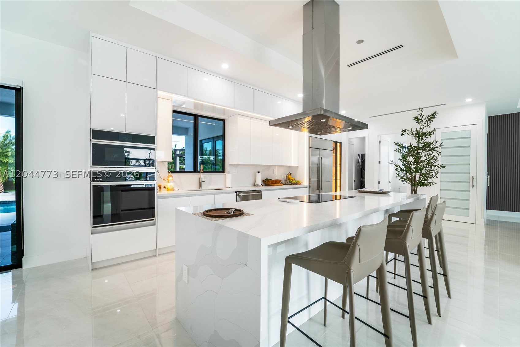 9630 SW 10th Ter, Miami FL 33174