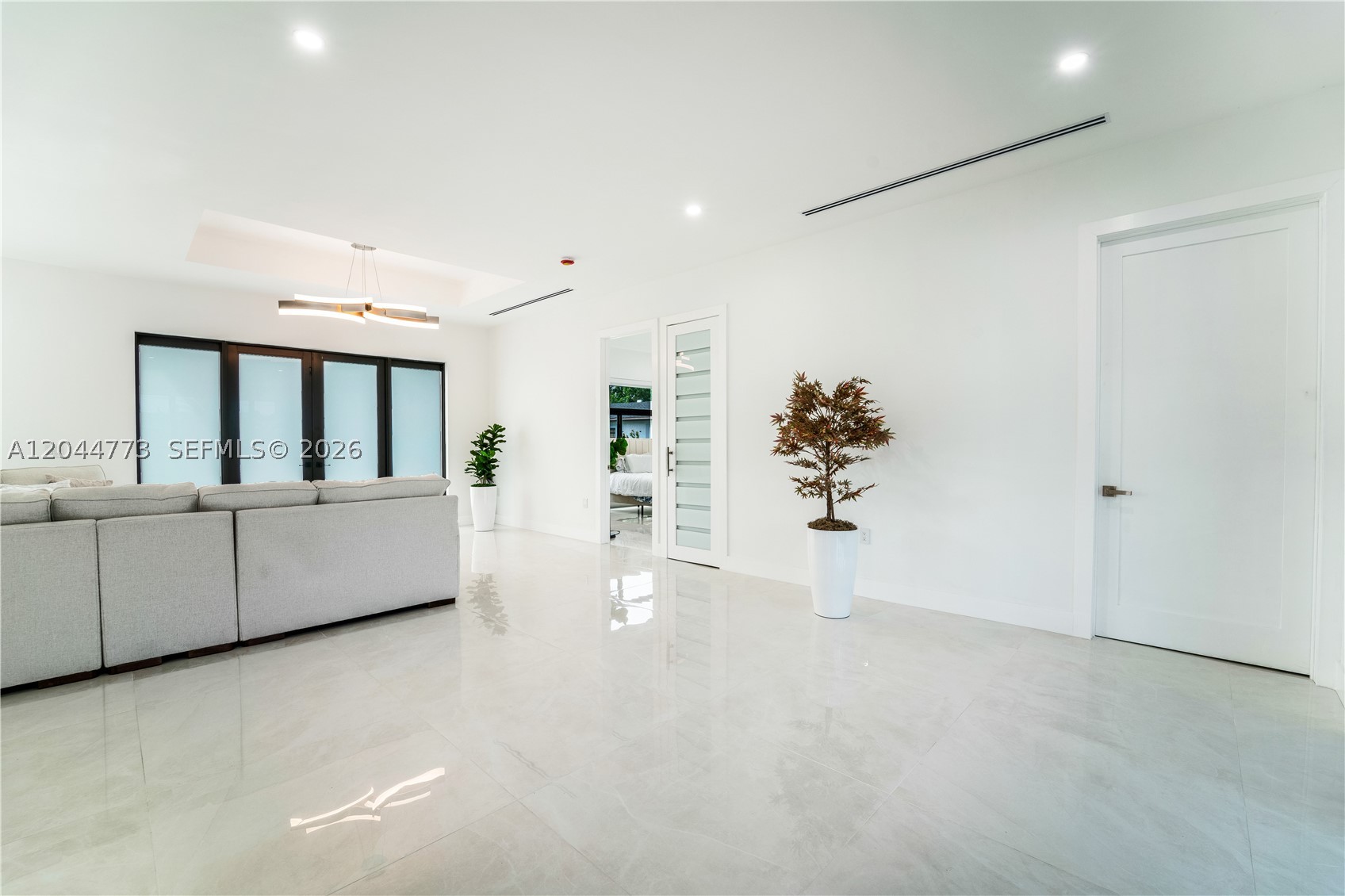 9630 SW 10th Ter, Miami FL 33174