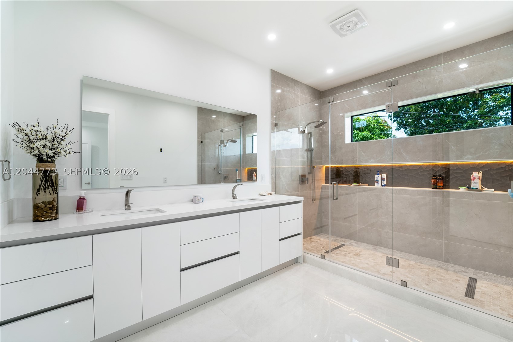9630 SW 10th Ter, Miami FL 33174