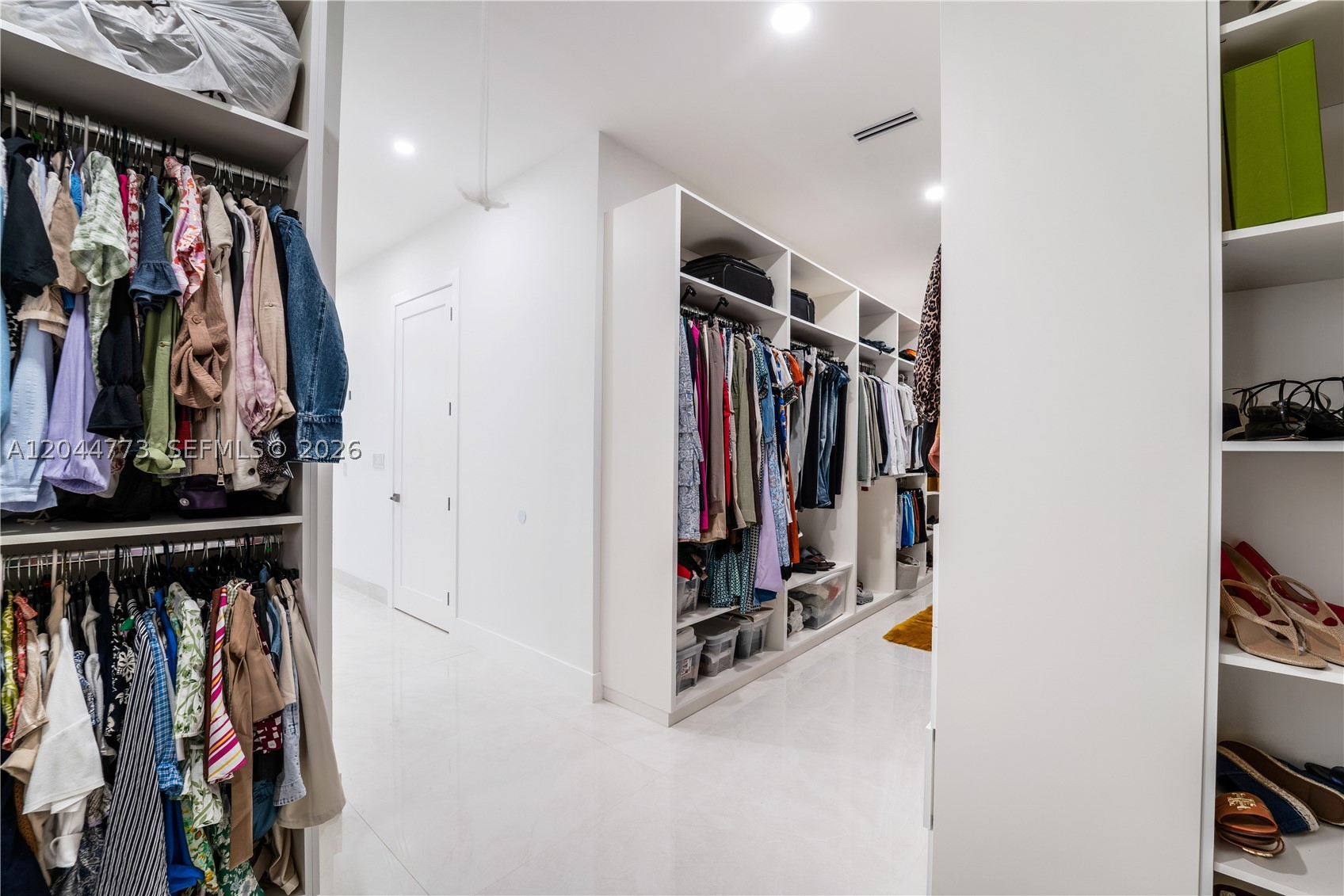 9630 SW 10th Ter, Miami FL 33174