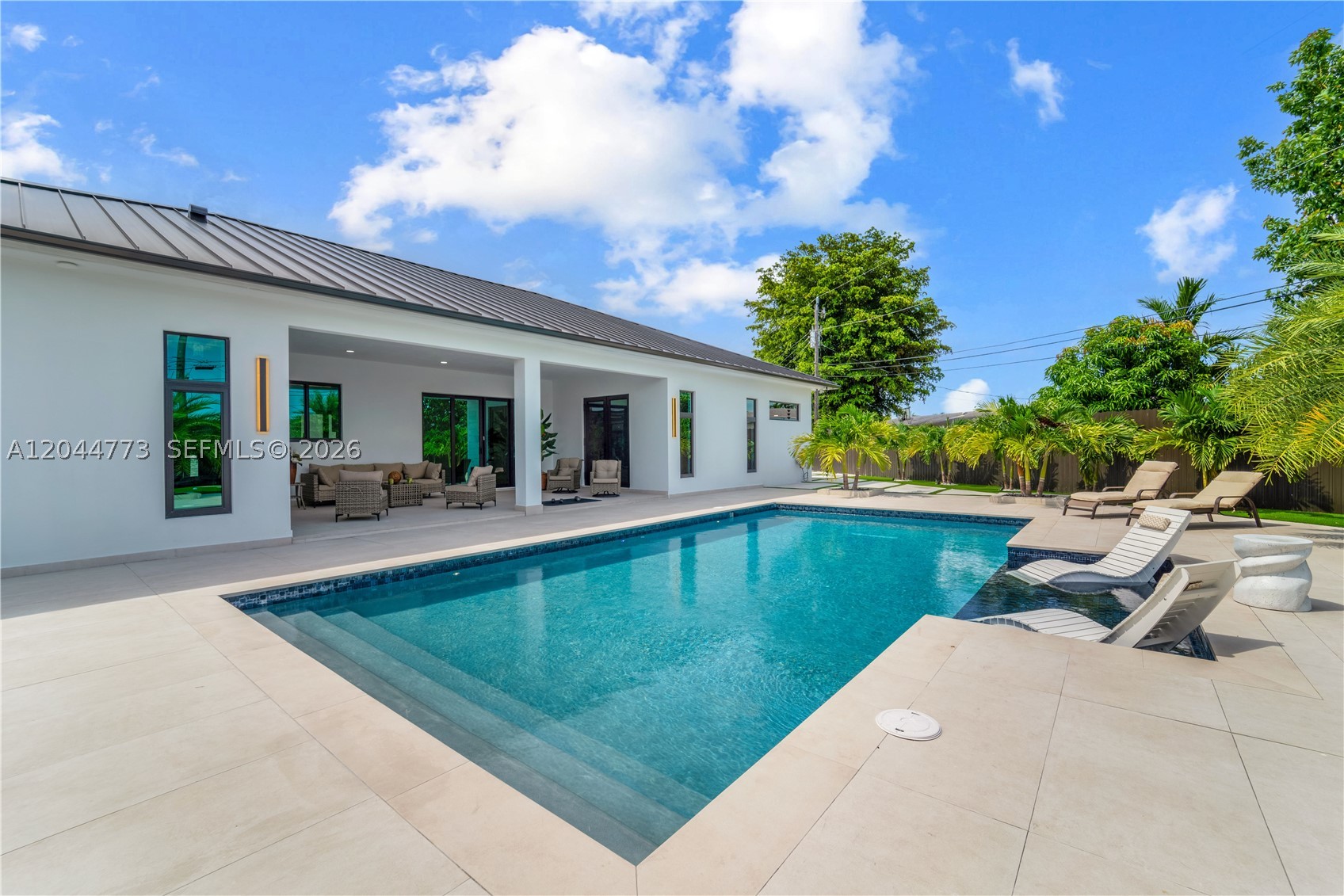 9630 SW 10th Ter, Miami FL 33174