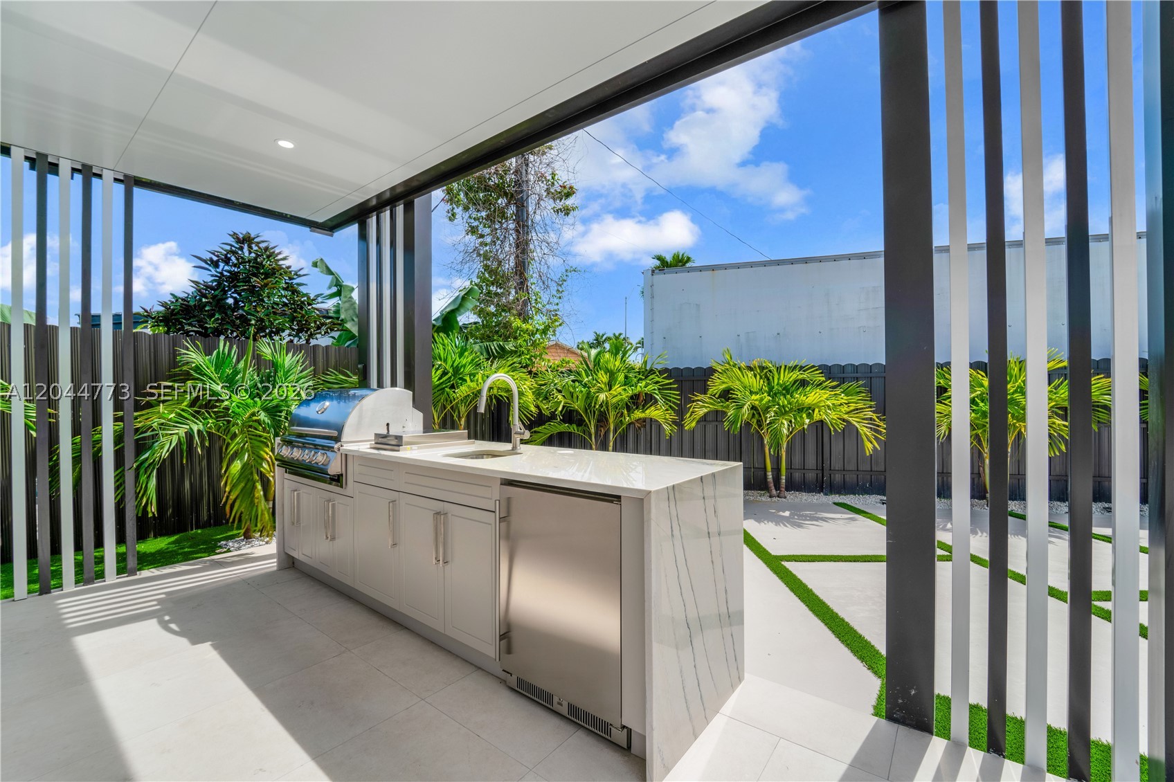 9630 SW 10th Ter, Miami FL 33174