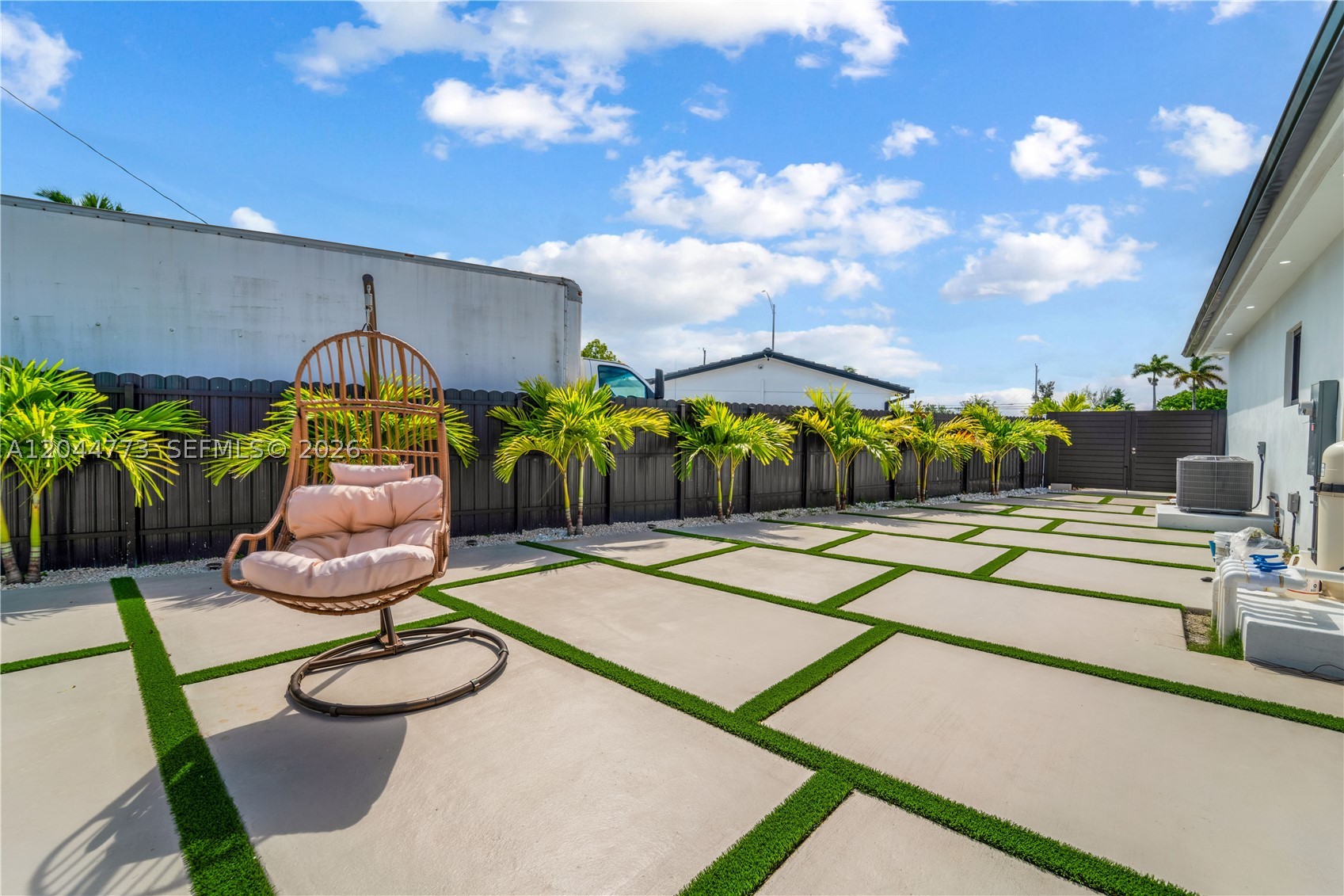 9630 SW 10th Ter, Miami FL 33174