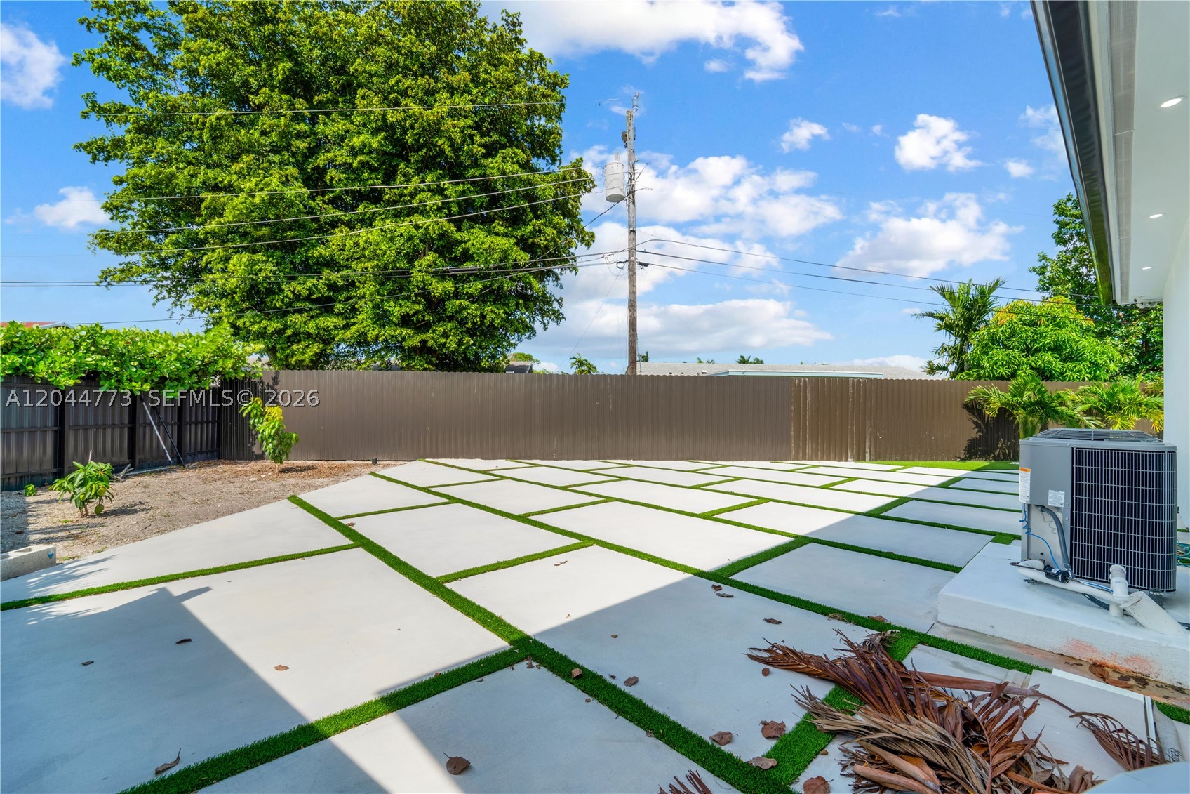 9630 SW 10th Ter, Miami FL 33174