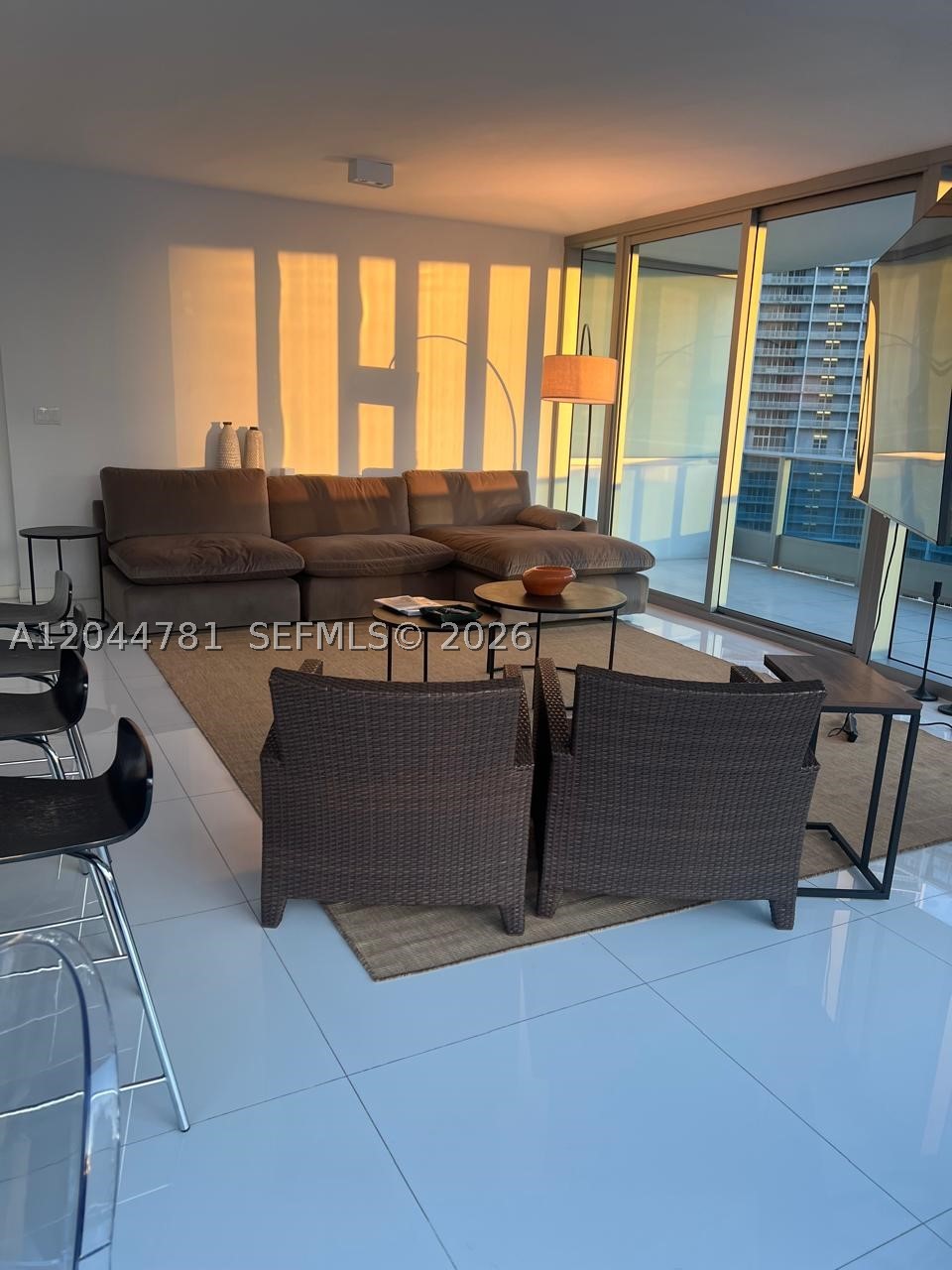 200 Biscayne Boulevard Way #3102, Miami FL 33131