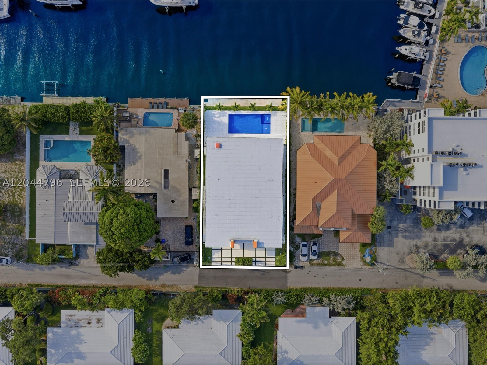 2 Sunset Ln, Lauderdale By The Sea FL 33062